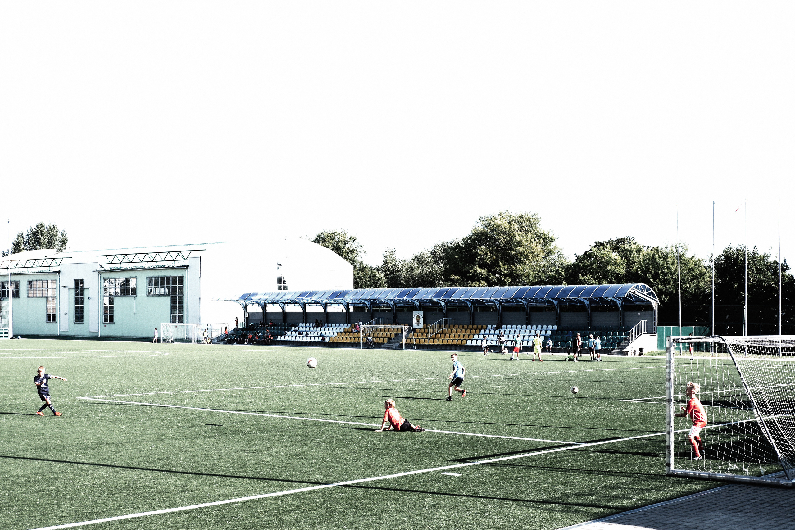 Тренировка юных футболистов. Фотограф (photographer) Lischinski Vitaliy