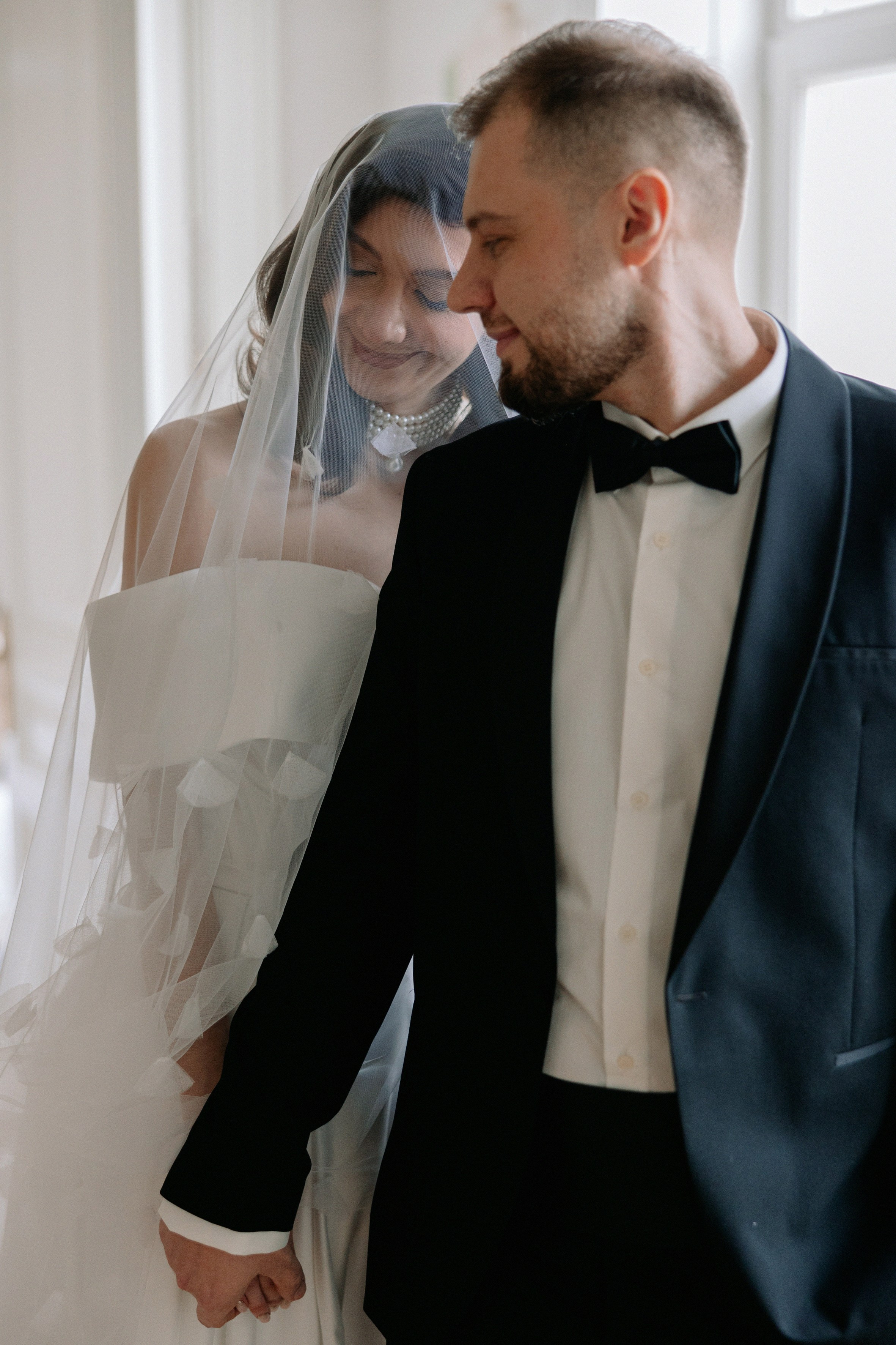 Юлия и Александр в отеле '12 причин' и кафе 'Мишель'. Свадебный фотограф Москва