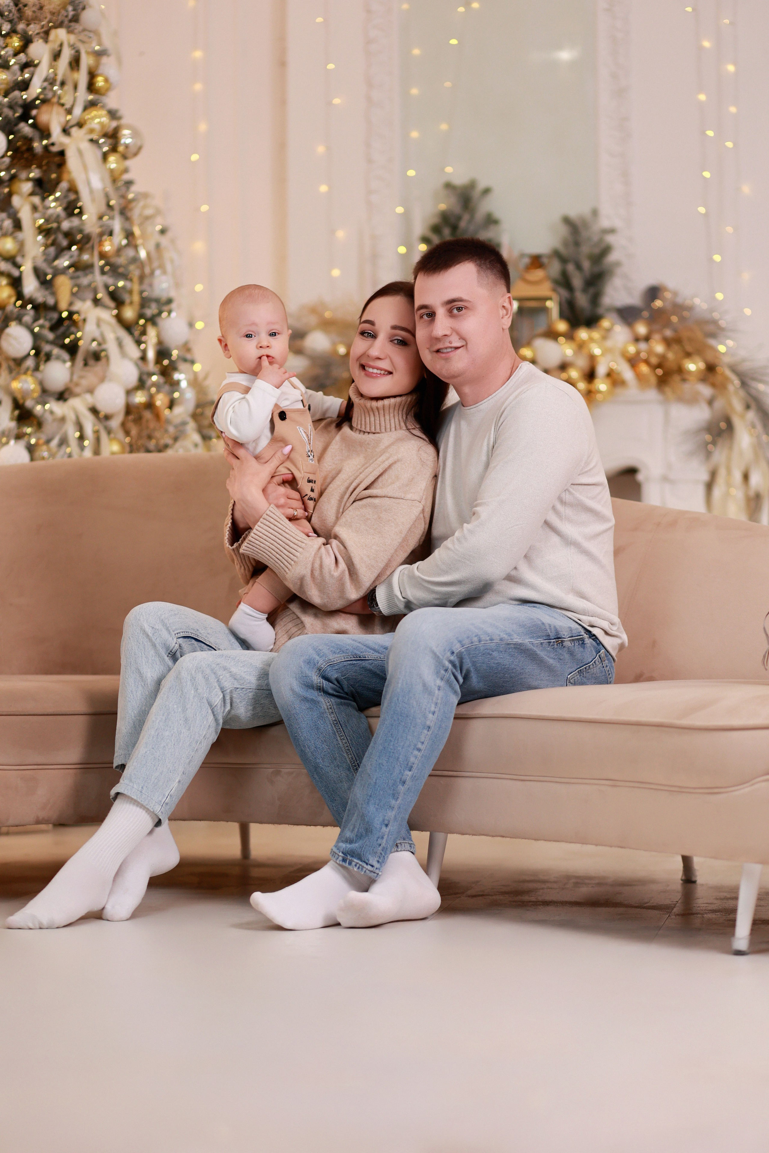 Зал Зазеркалье. Детский семейный фотограф Краснодар