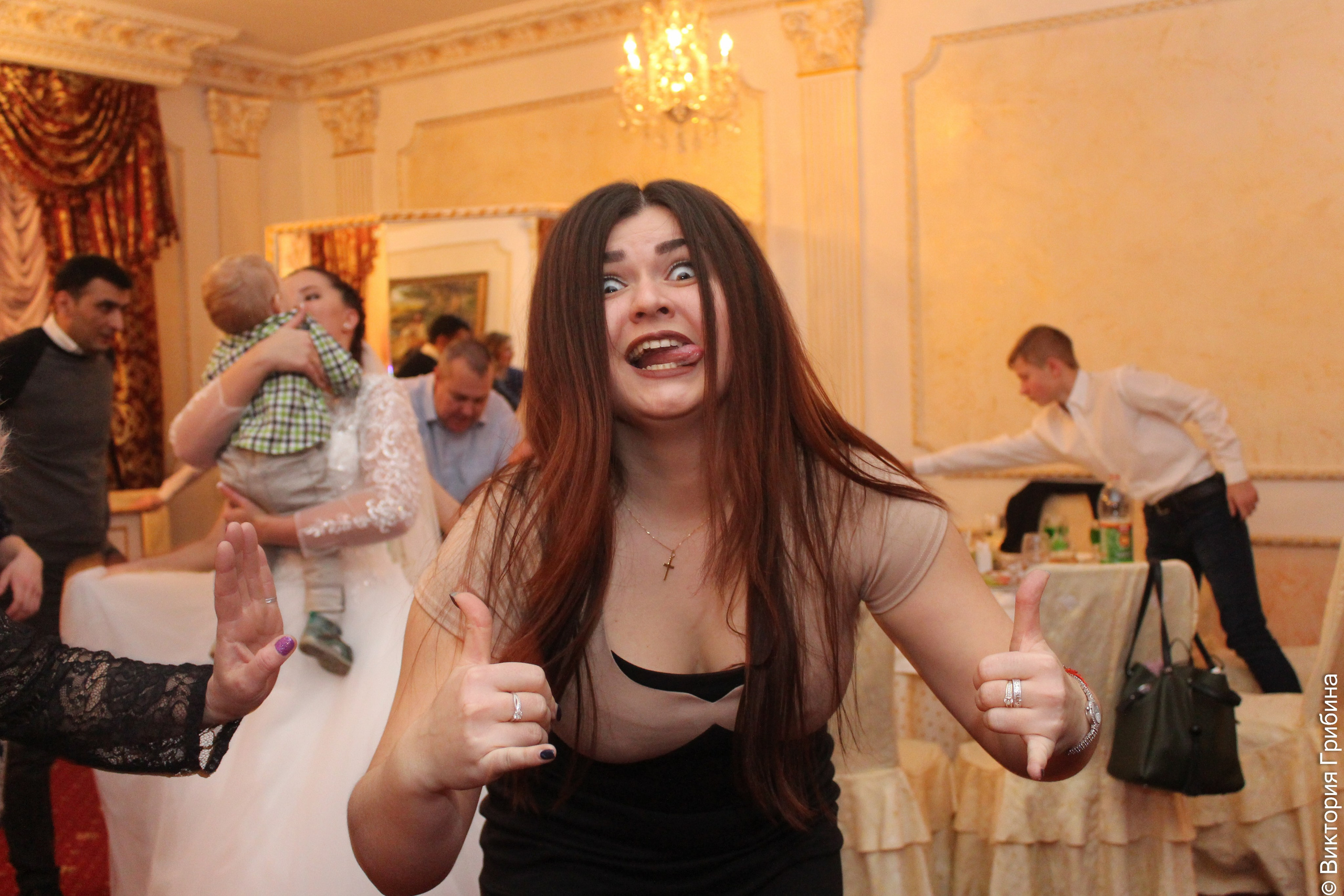 Эмоции гостей. Виктория Шишкова свадебный фотограф Москва и МО (Балашиха, Щелково)
