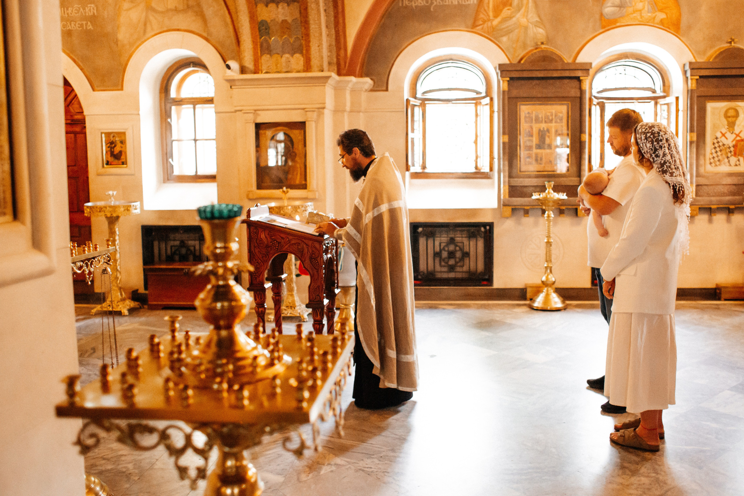 Крещение Матвея. Семейный фотограф Виктория Потехина Москва