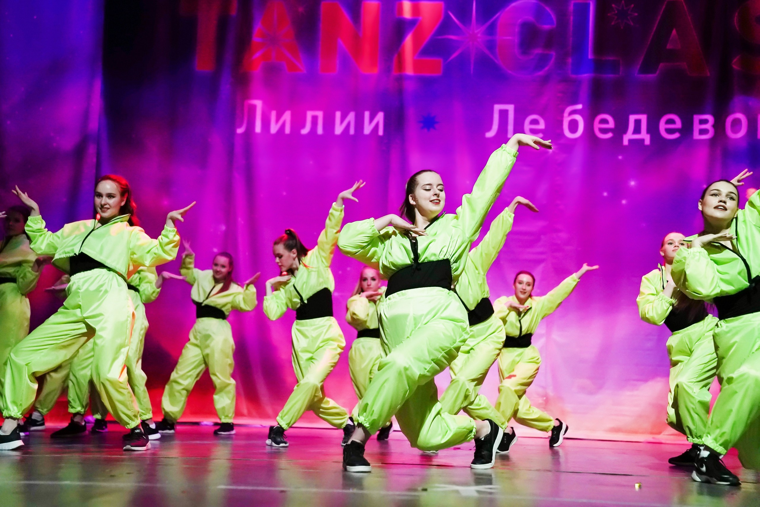 Фото с творческого вечера "Из весны в лето" Tanzclass Лилии Лебедевой, Фрязино. Tanzclass Лилии Лебедевой, Фрязино