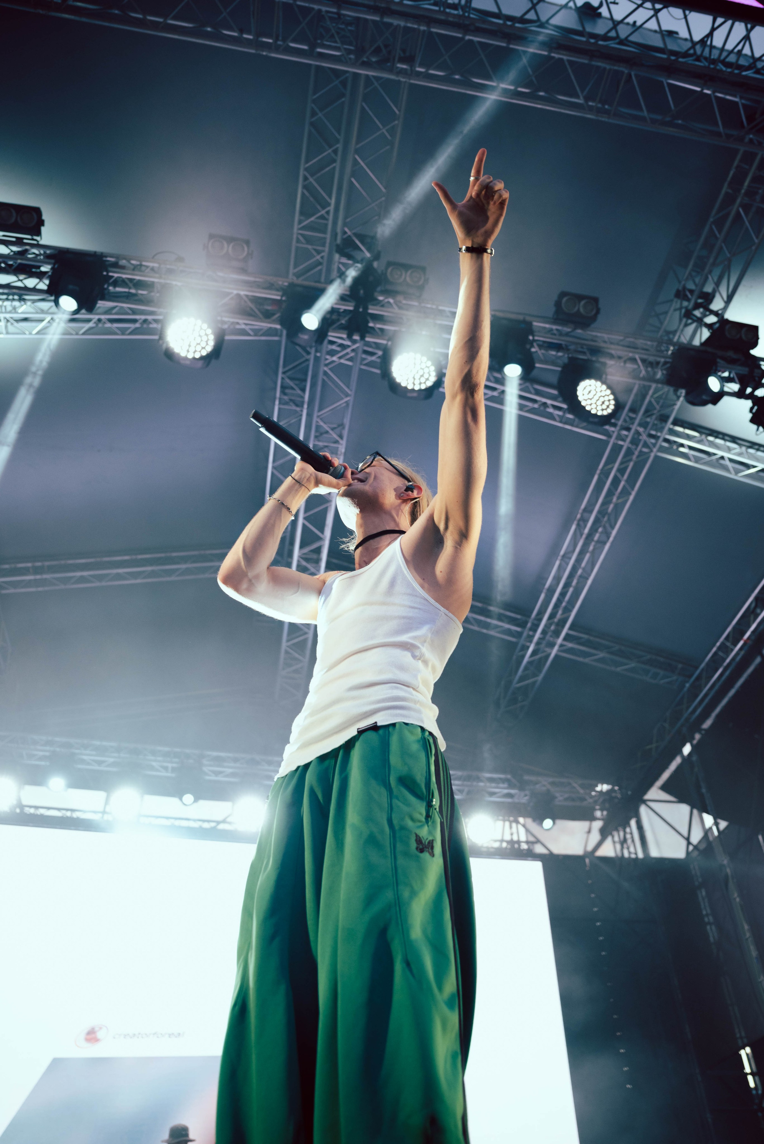 Концерт NKEEI, ARTEM SHILOVETS, UNIQE. Фотограф Нетбай Ксения в Москве Калуге