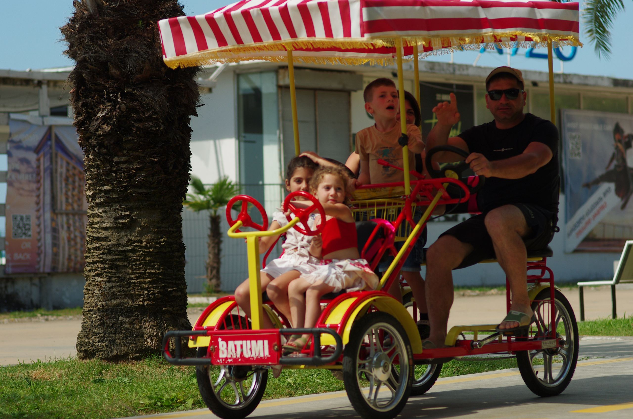 Батуми с ლილე. Портретный фотограф Денис Милютин