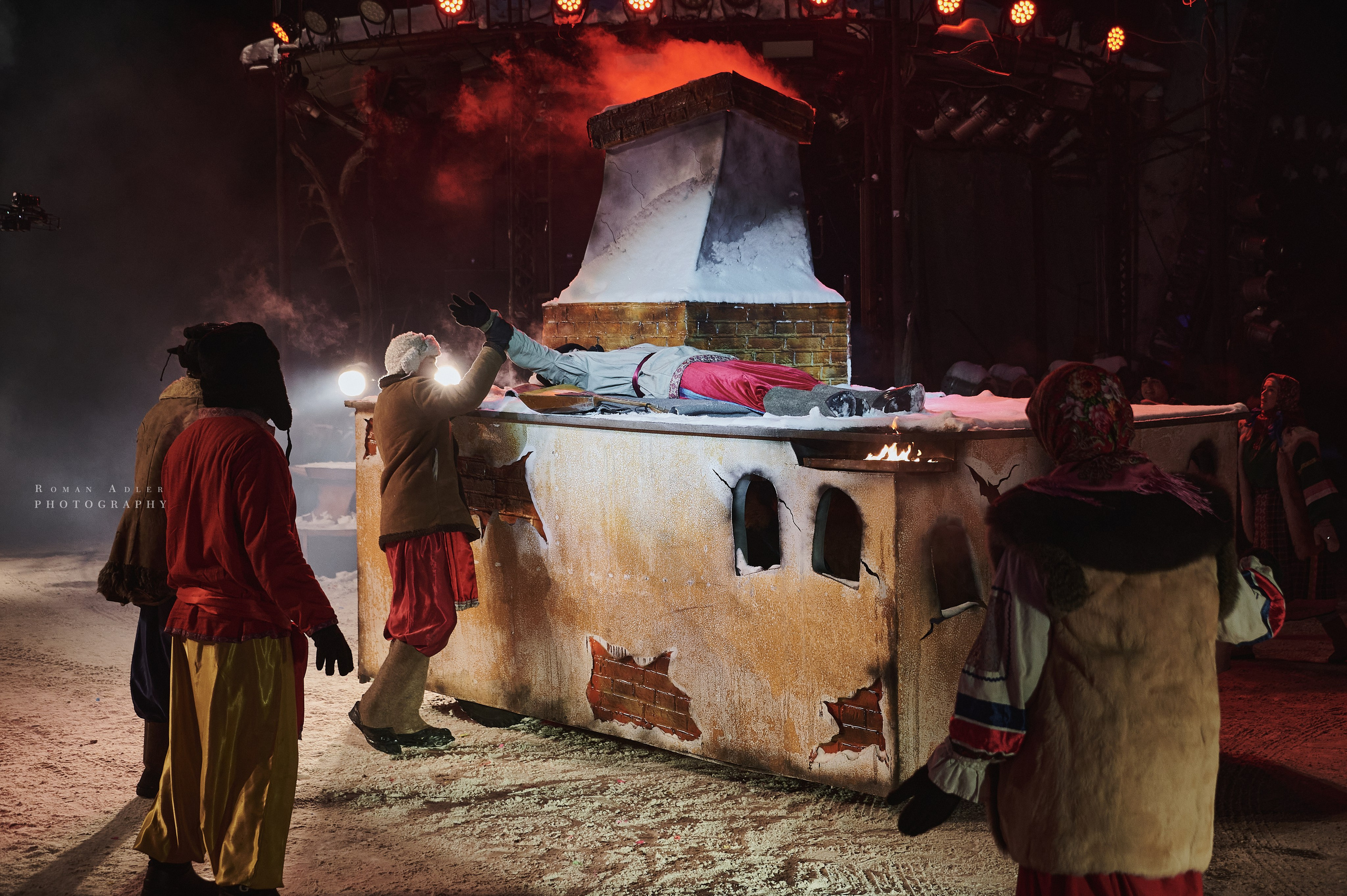 Новогодняя сказка от Ночных волков. Фотограф Роман Адлер