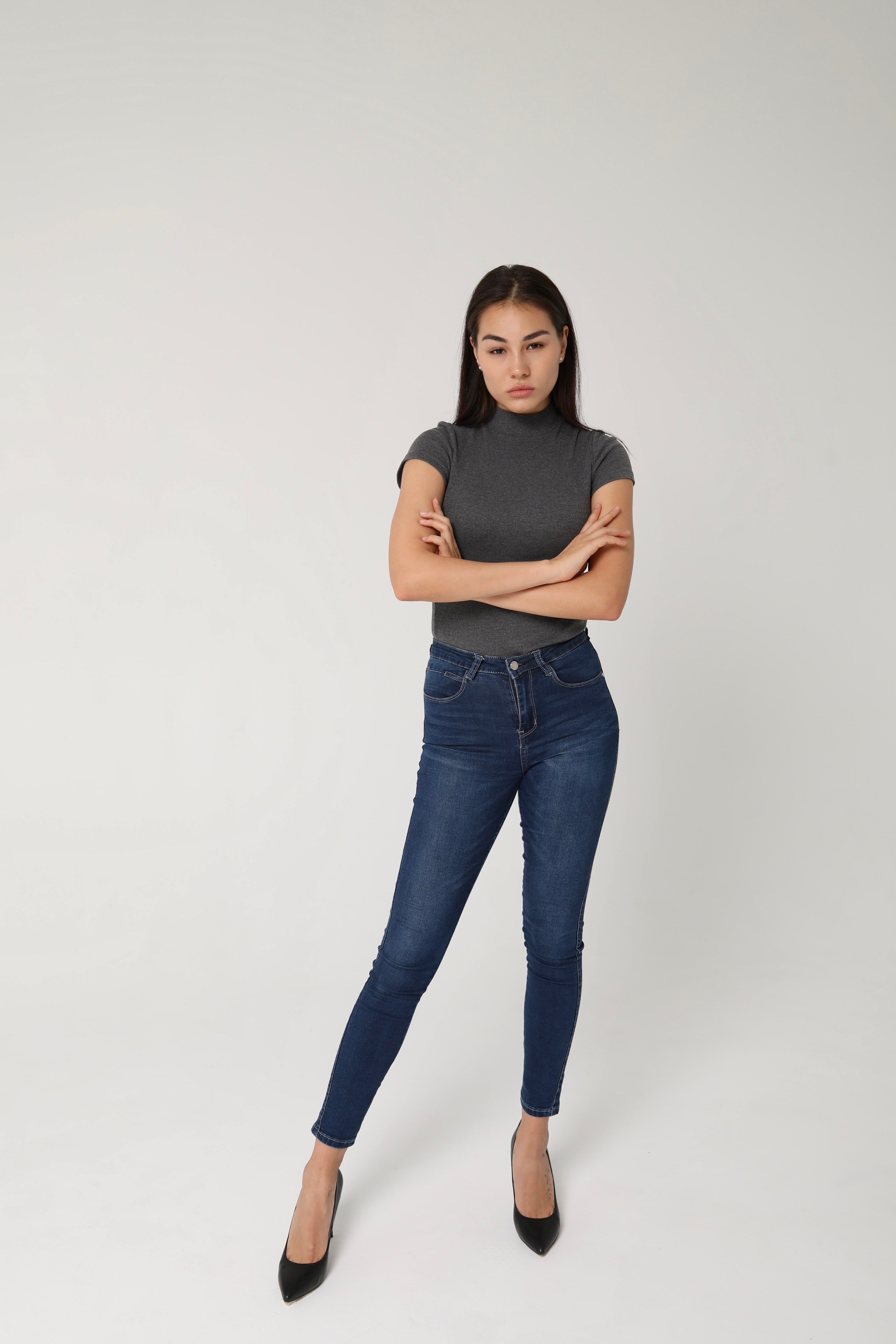 Елена, 40-42 р-р, 173 рост. KED Production — продакшн из СПб. Создаём фото, видео и контент, который помогает брендам и селлерам продавать больше