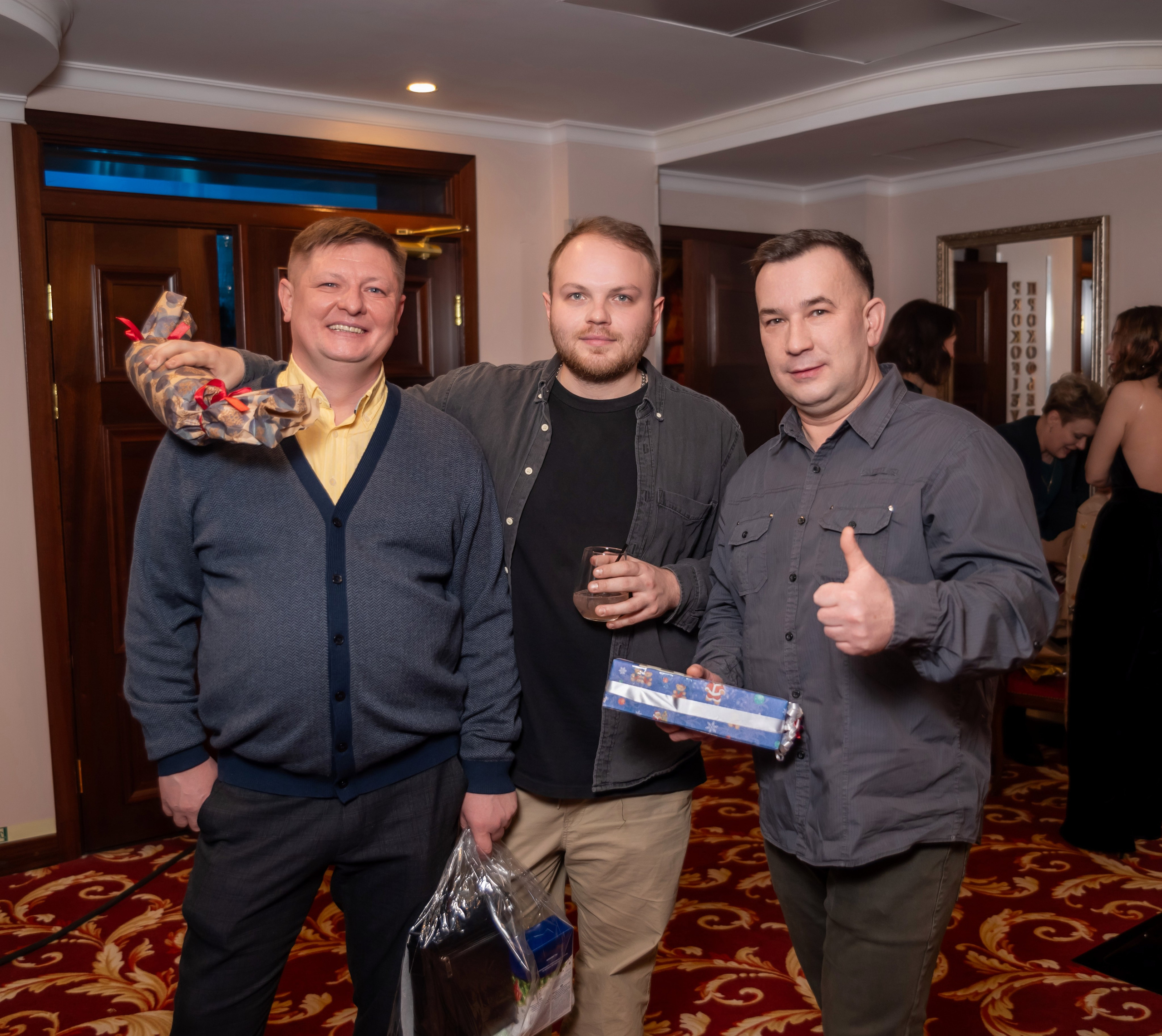 Diar. Свадебный и репортажный фотограф в Ярославле и Москве Алексей Миронов