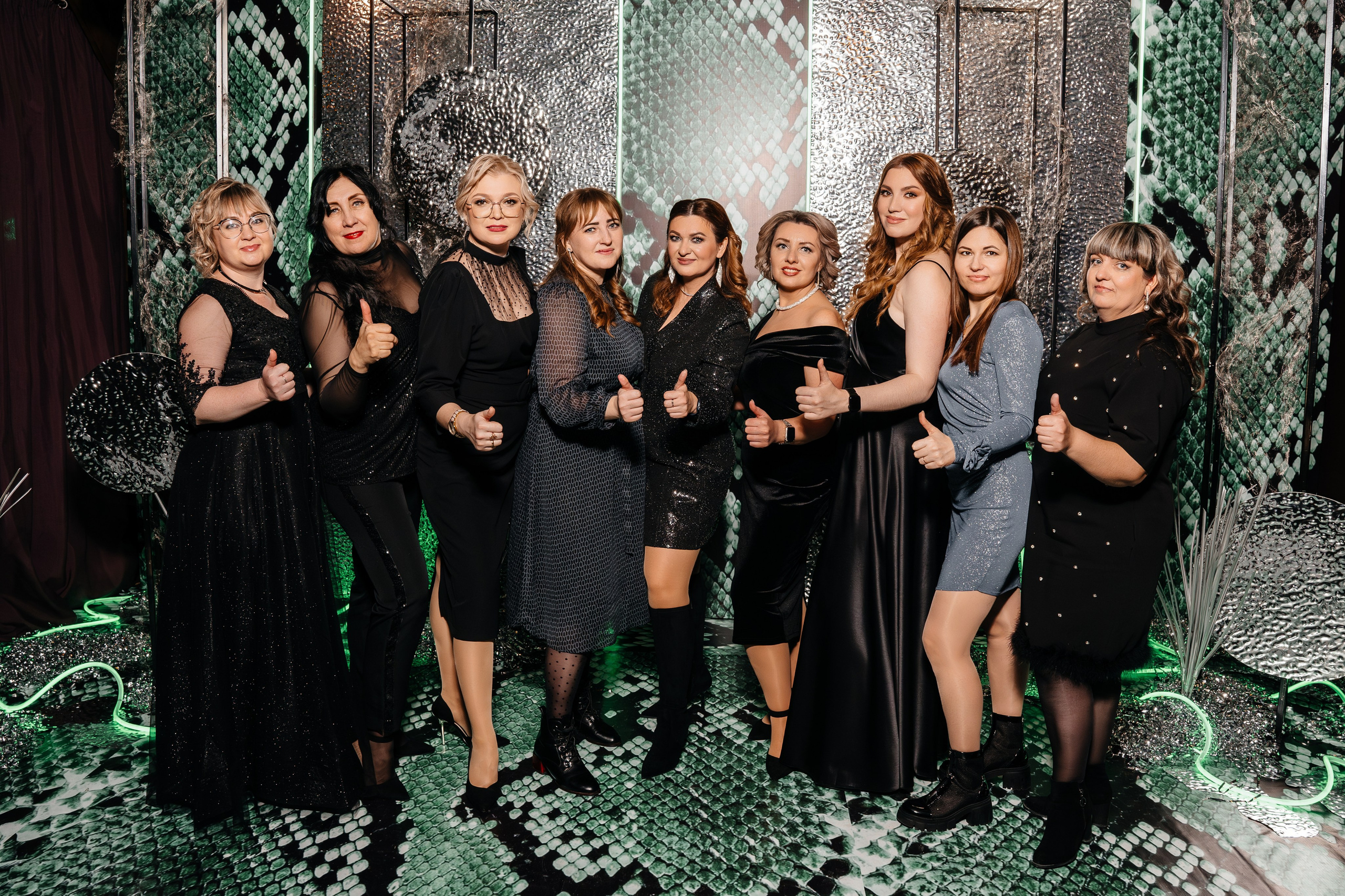 Корпоратив «СОВКОМБАНК». Свадебный фотограф Барнаул Алексей Павлов