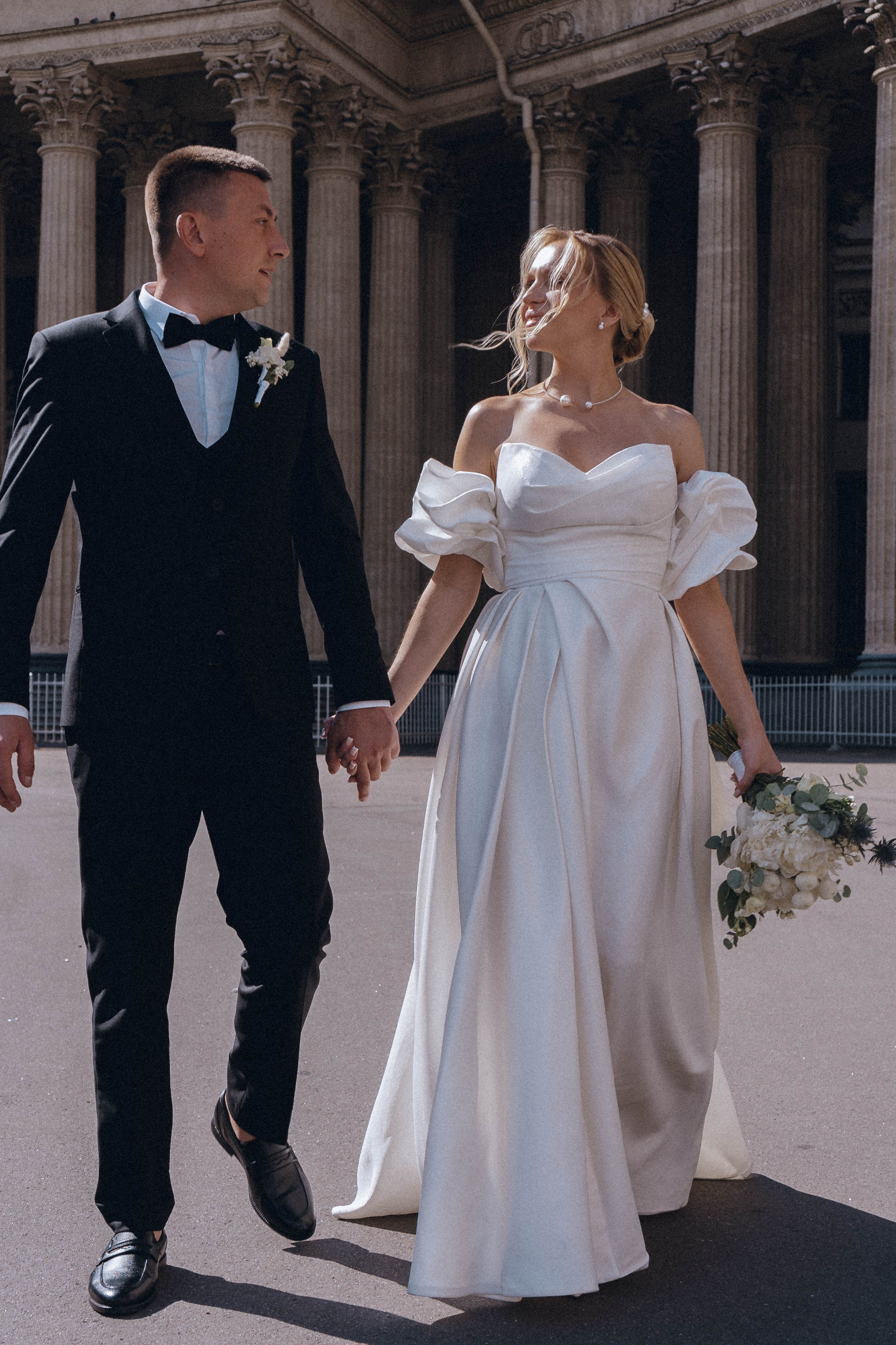 СВАДЕНБНАЯ СЬЕМКА НА КАТЕРЕ ПО КАНАЛАМ САНКТ-ПЕТЕРБУРГА И В АКВАТОРИИ НЕВЫ. Профессиональный фотограф, Санкт-Петербург — Виктория Богомолова