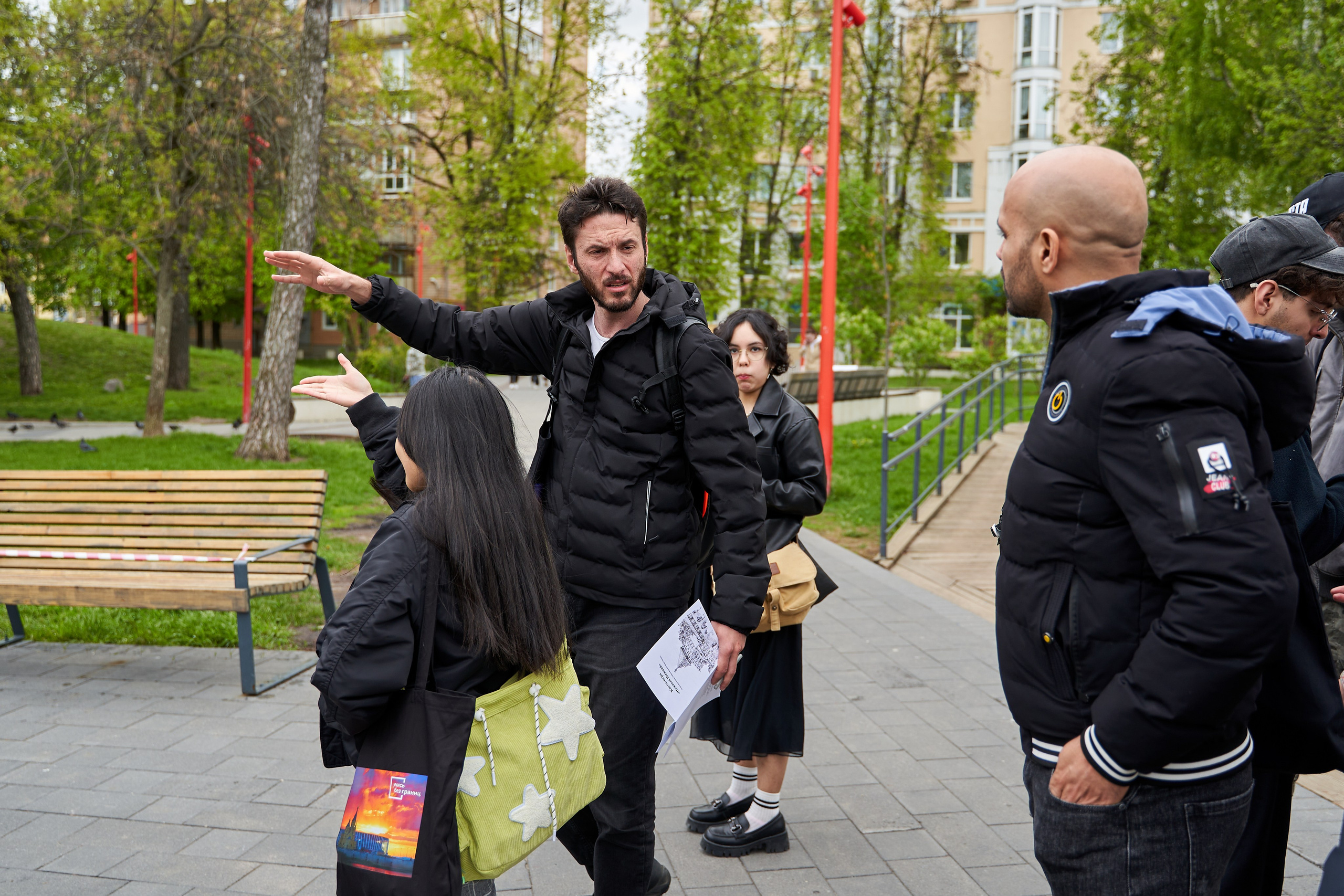 Городской квест в рамках регионального фестиваля «Учись без границ». Репортажный фотограф Вилянов Евгений. Нижний Новгород
