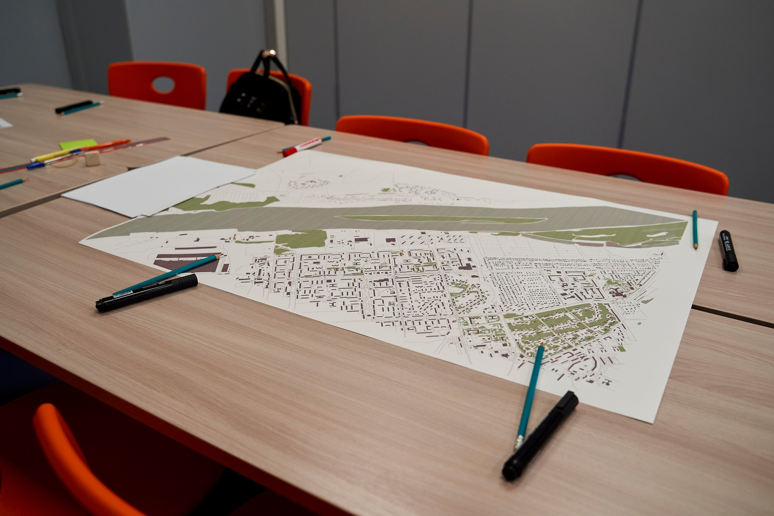 Городская экспедиция «Взрослый взгляд на Нижний» (Эн+ & Точка Урбан). Репортажный фотограф Вилянов Евгений. Нижний Новгород