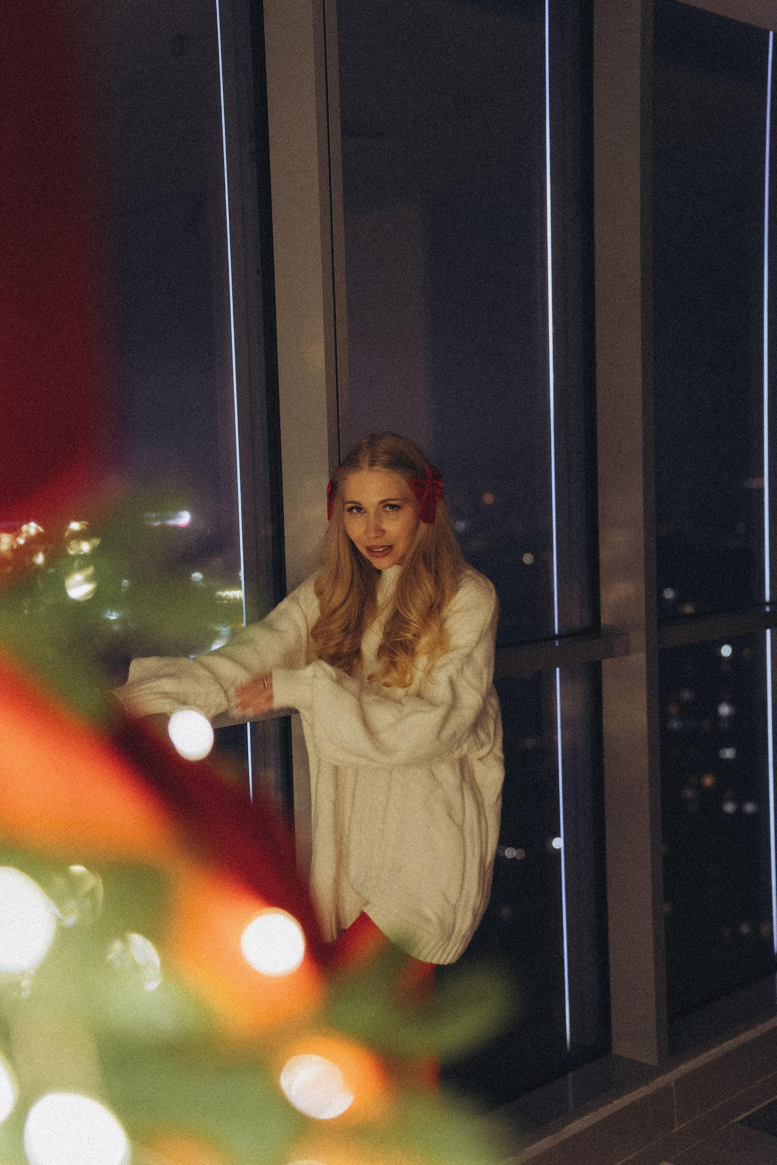 ФОТОСЕССИЯ К НОВОМУ ГОДУ В СТУДИИ С ЕЛОЧКОЙ КРАСИВЫЙ ОБРАЗ. Профессиональный фотограф, Санкт-Петербург — Виктория Богомолова