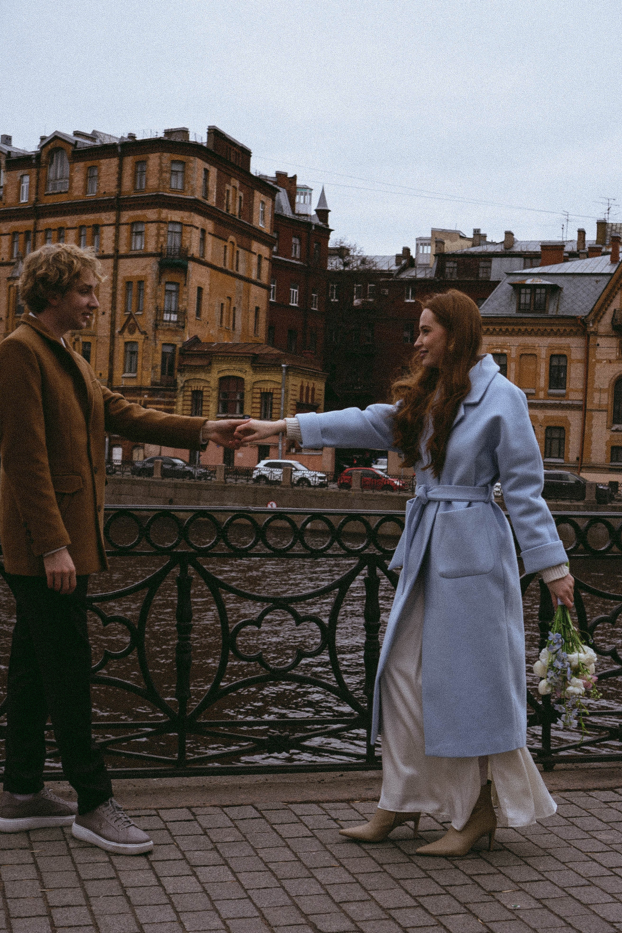 СВАДЕБНАЯ ПРОГУЛКА ПО ПЕТРОГРАДКЕ ВЕСНОЙ (ФОТОСЕССИИЯ ПАРЫ СВАДЕБНАЯ). Профессиональный фотограф, Санкт-Петербург — Виктория Богомолова