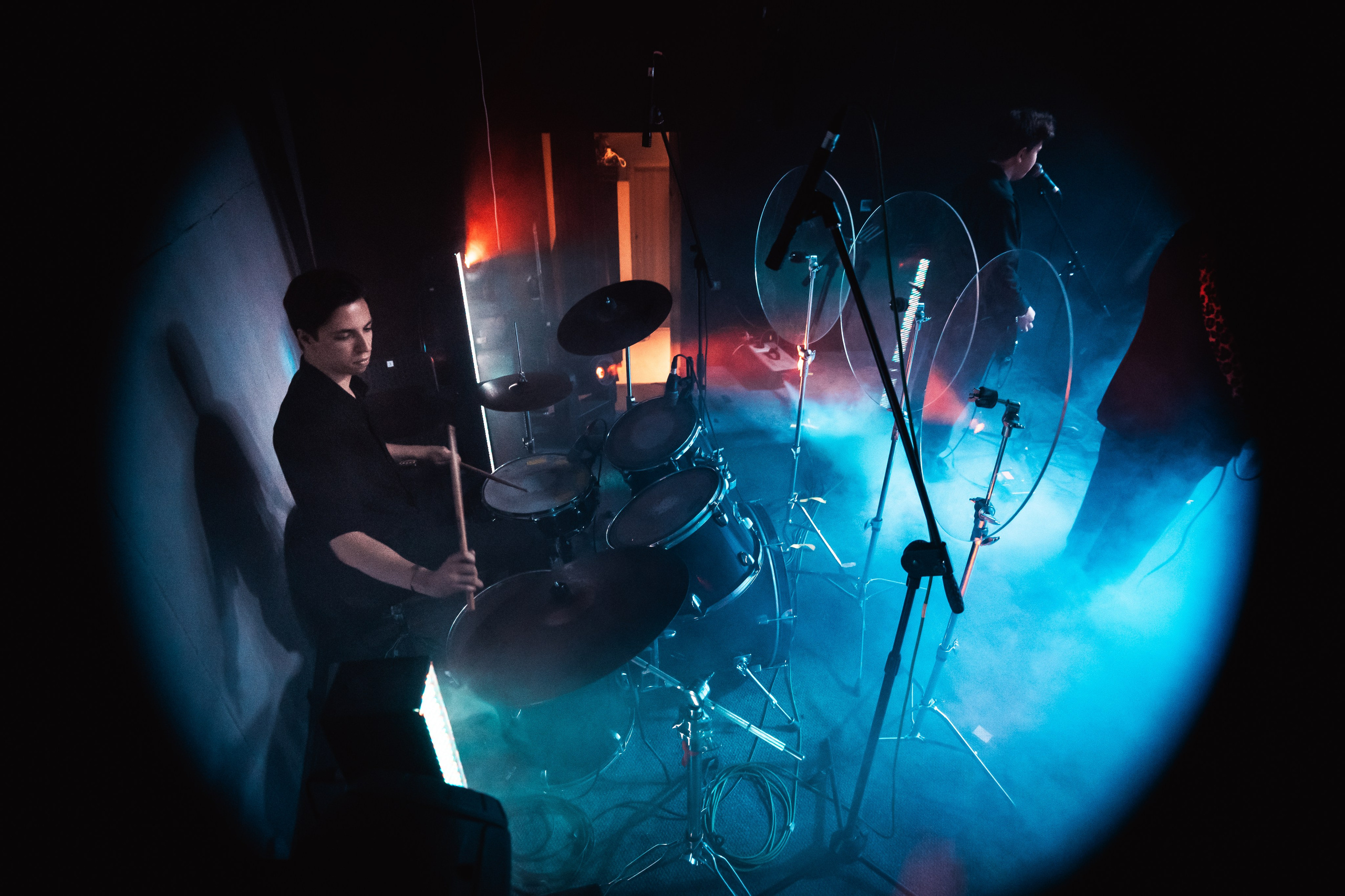 Tihi val. Rock night, 30.05.2025, Эрмитаж. Фотограф Регина Крикунова г. Красноярск