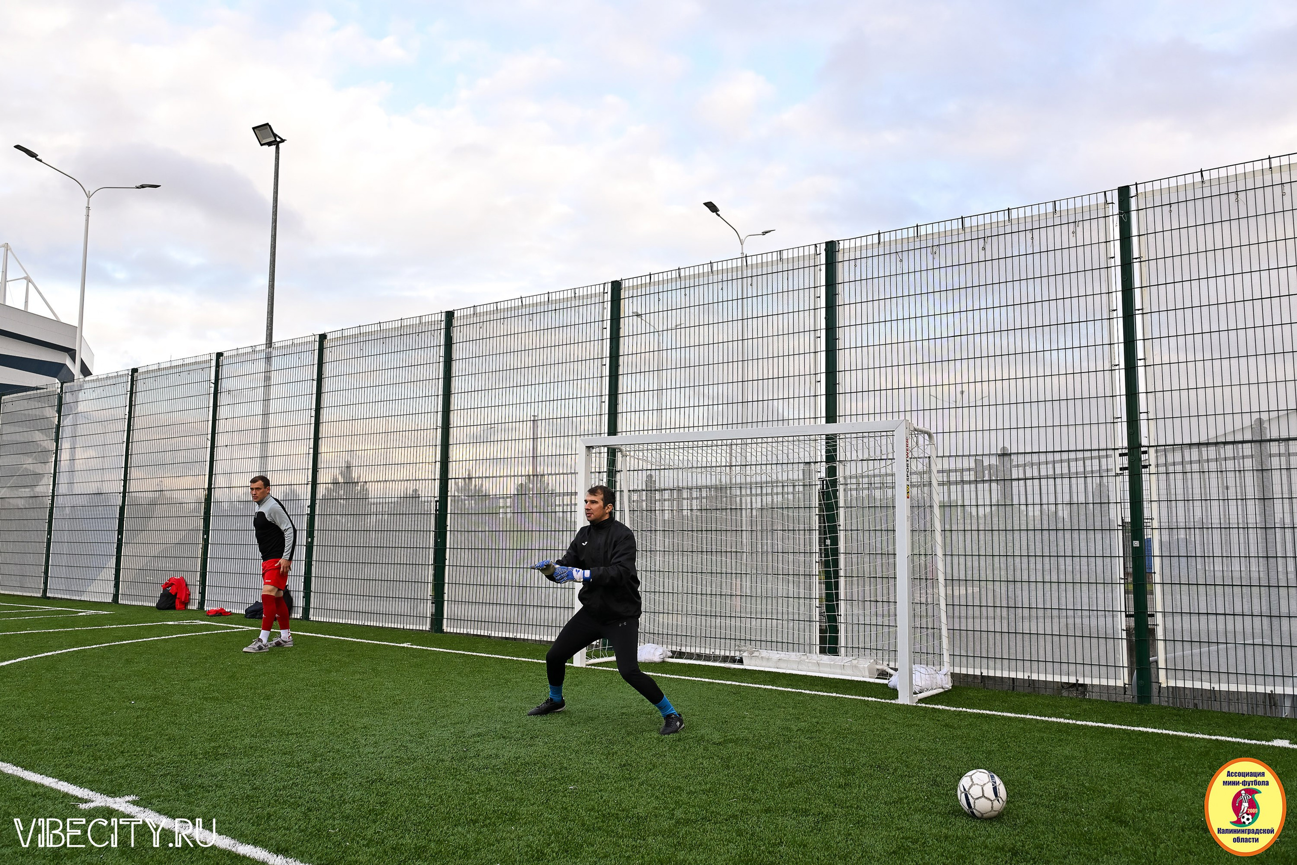 ИГРЫ МИНИ-ФУТБОЛЬНОЙ ЛИГИ. VIBECITY.RU Вайб Сити Ру Фоторепортажи Фотоотчеты Калининград