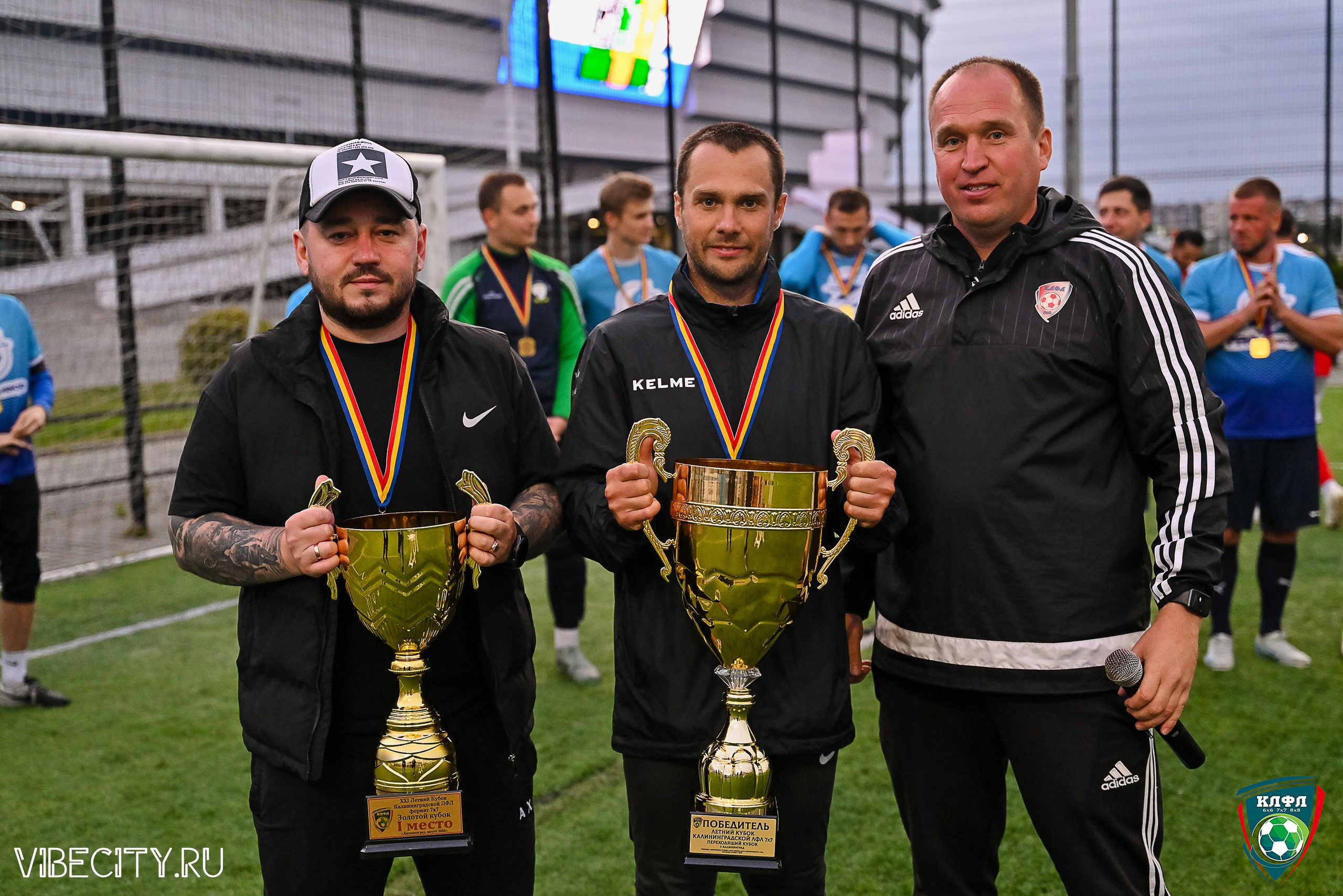 ФИНАЛЬНЫЕ МАТЧИ ПЛЕЙ-ОФФ XXl ЛЕТНЕГО КУБКА КАЛИНИНГРАДСКОЙ ЛФЛ. VIBECITY.RU Вайб Сити Ру Фоторепортажи Фотоотчеты Калининград