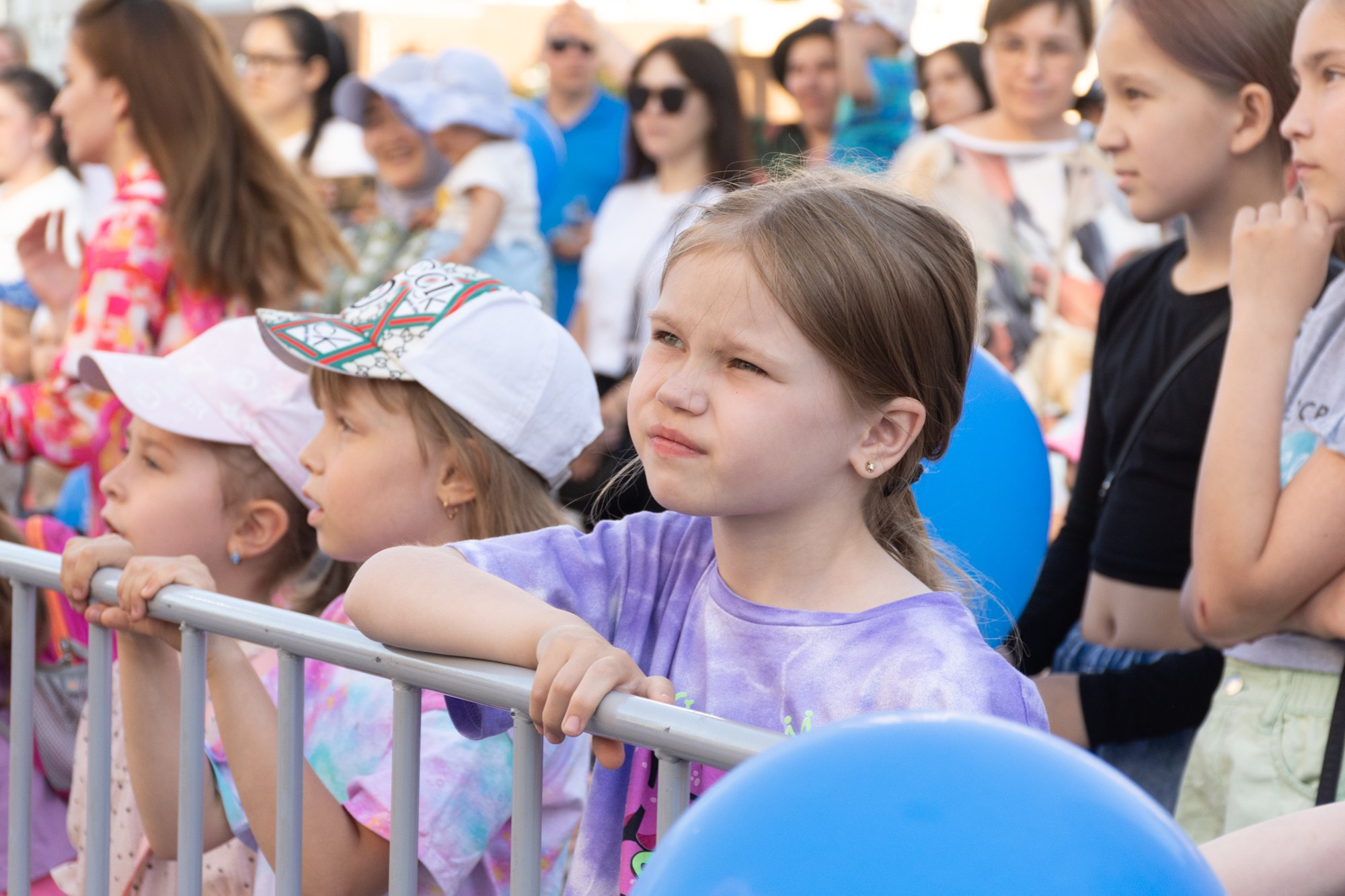 Фестиваль современного исполнительского искусства (Сквер Академ Риверсайд). Фотограф Максим Буряк
