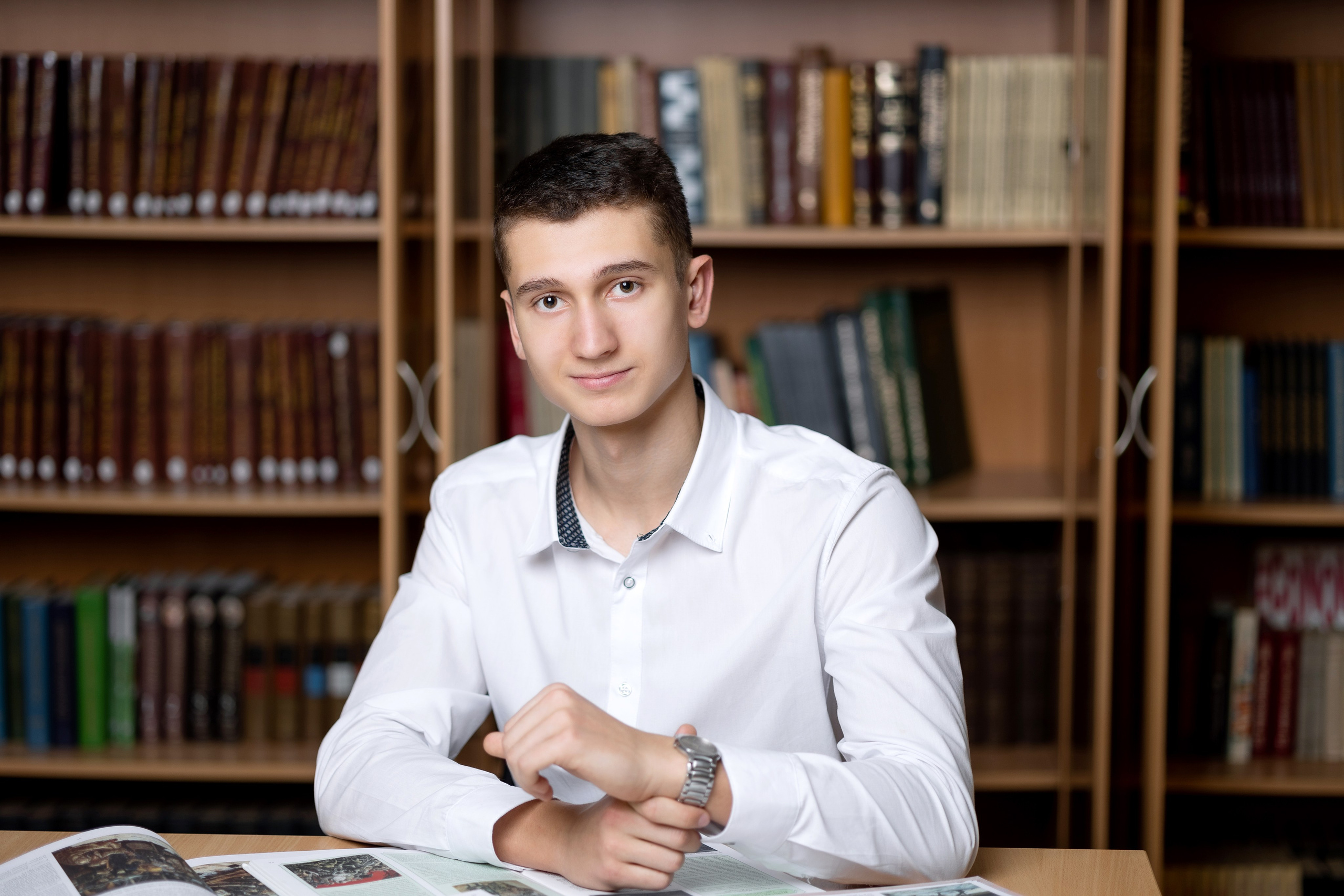 Гимназия Новоскул. Выпускные альбомы. Школьный и семейный фотограф Виктория Игнатьева