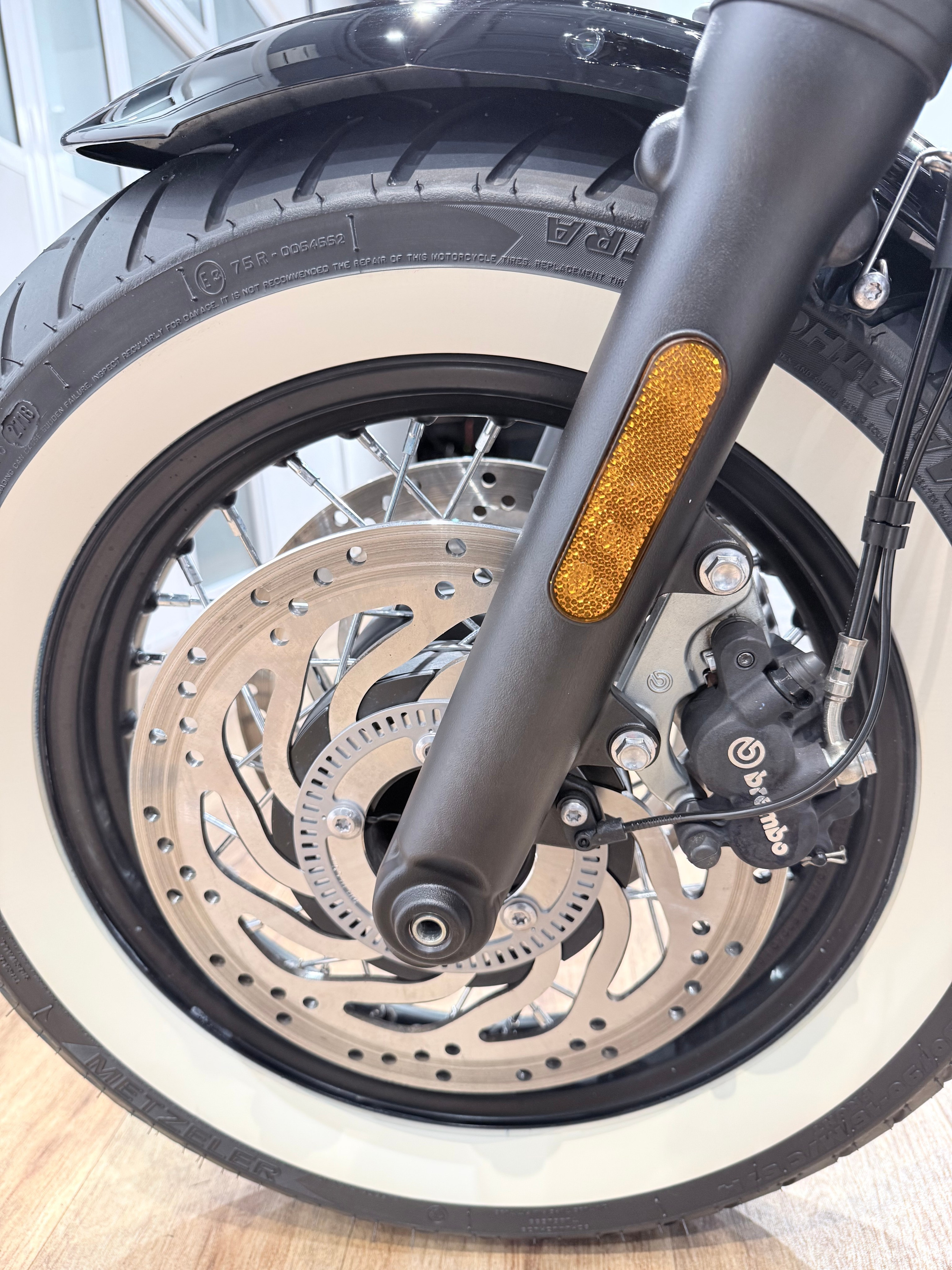 Triumph Bobber NEW. Hello Davidson, Москва. Только хорошие мотоциклы…