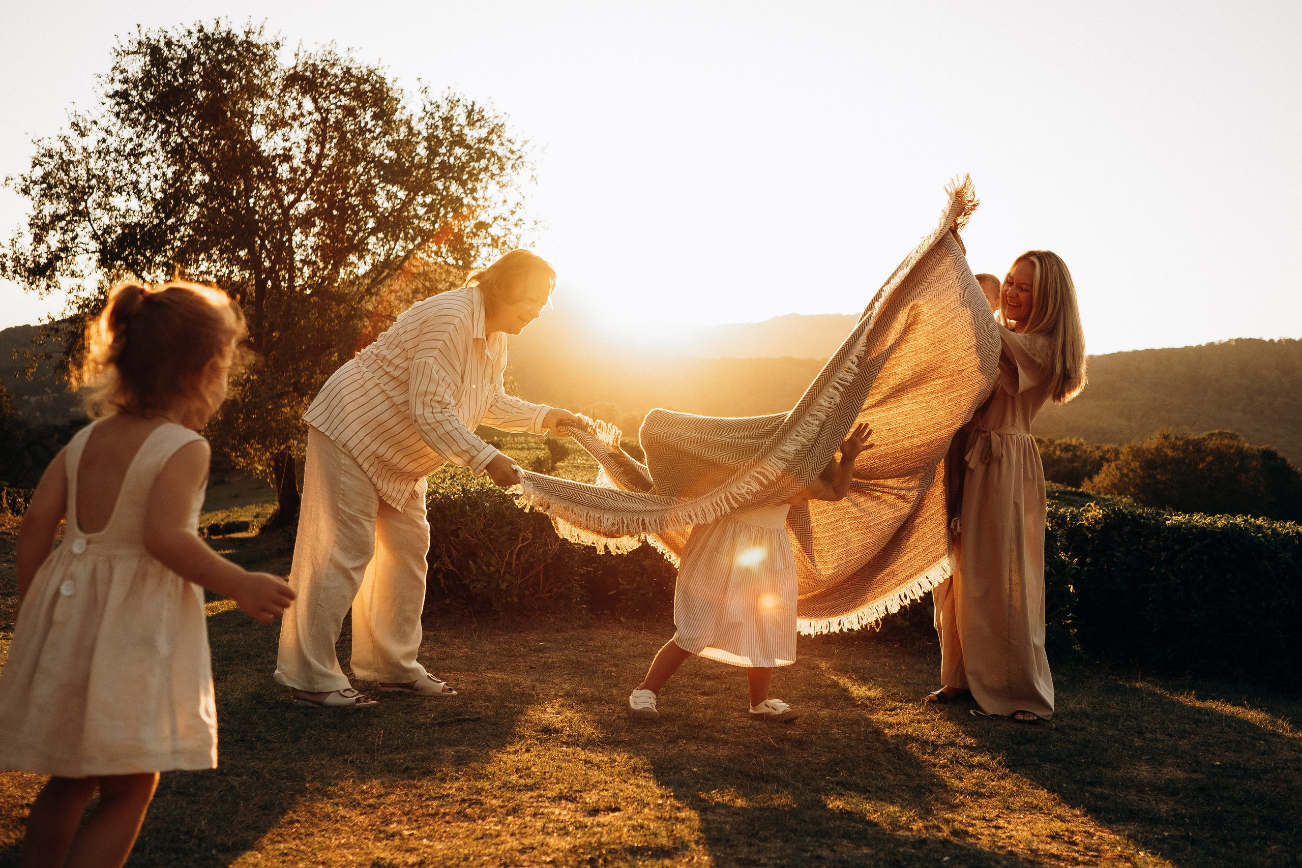 Семейные фотосессии в Сочи, Сириус и на Красной поляне. Семейный, свадебный фотограф Сочи, Адлер, Красная поляна