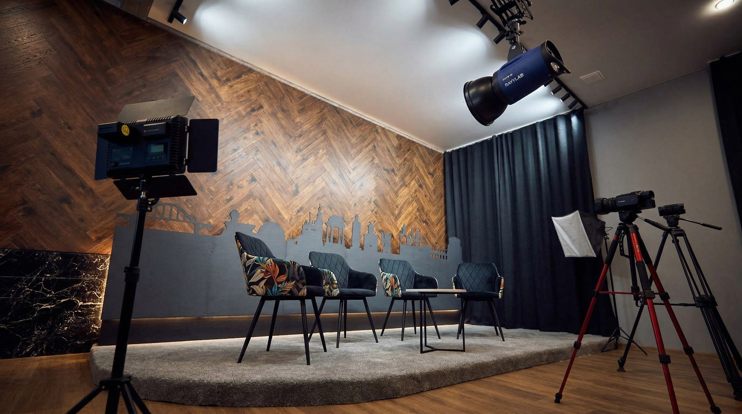 Аренда стдии. Фото и видеосъёмка в Ярославле | Грибов Медиа контент студия  — от 2500 ₽/час