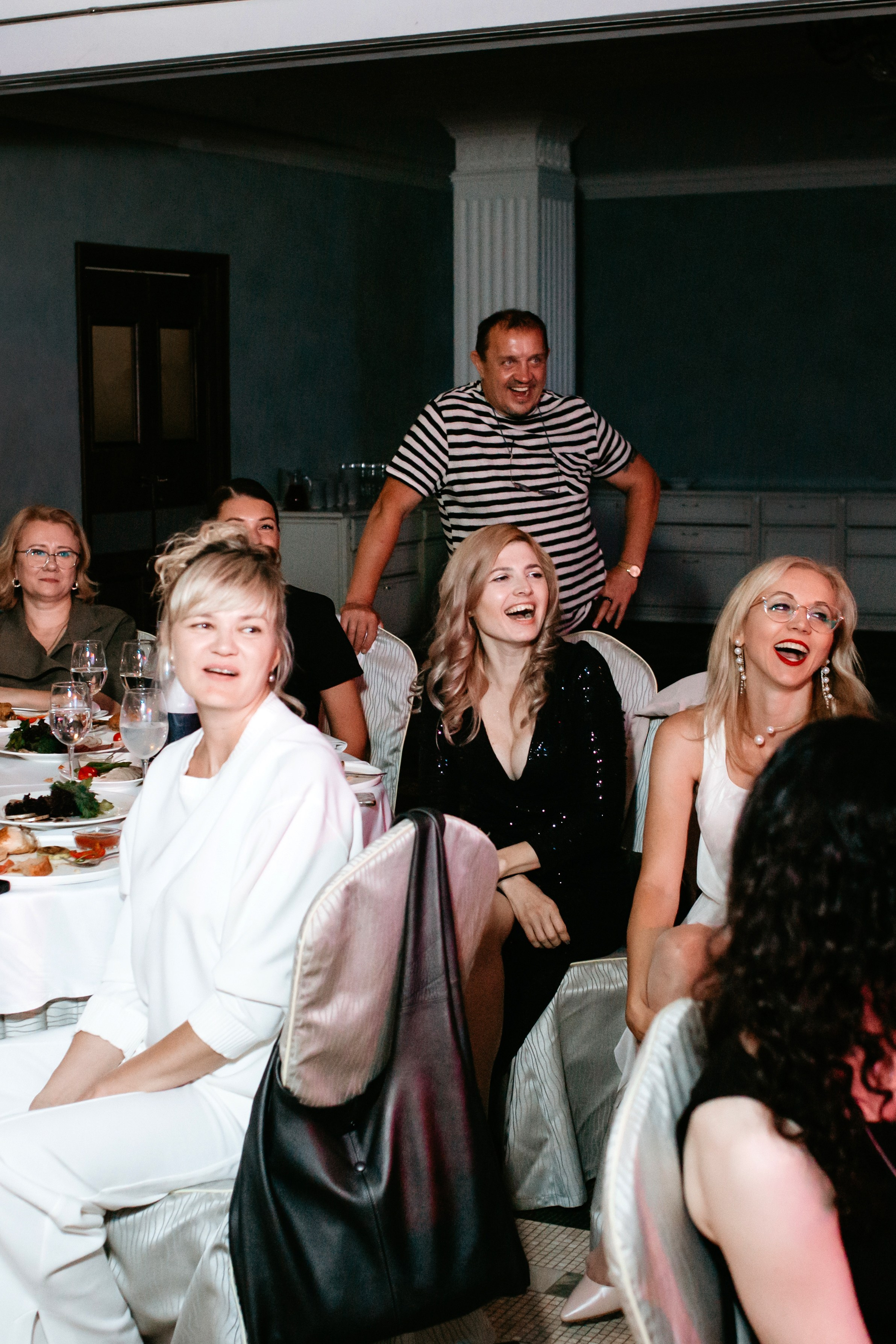 Выпускной 2025 (9класс) 124 школа. Фотограф в Челябинске Ополихина Анна