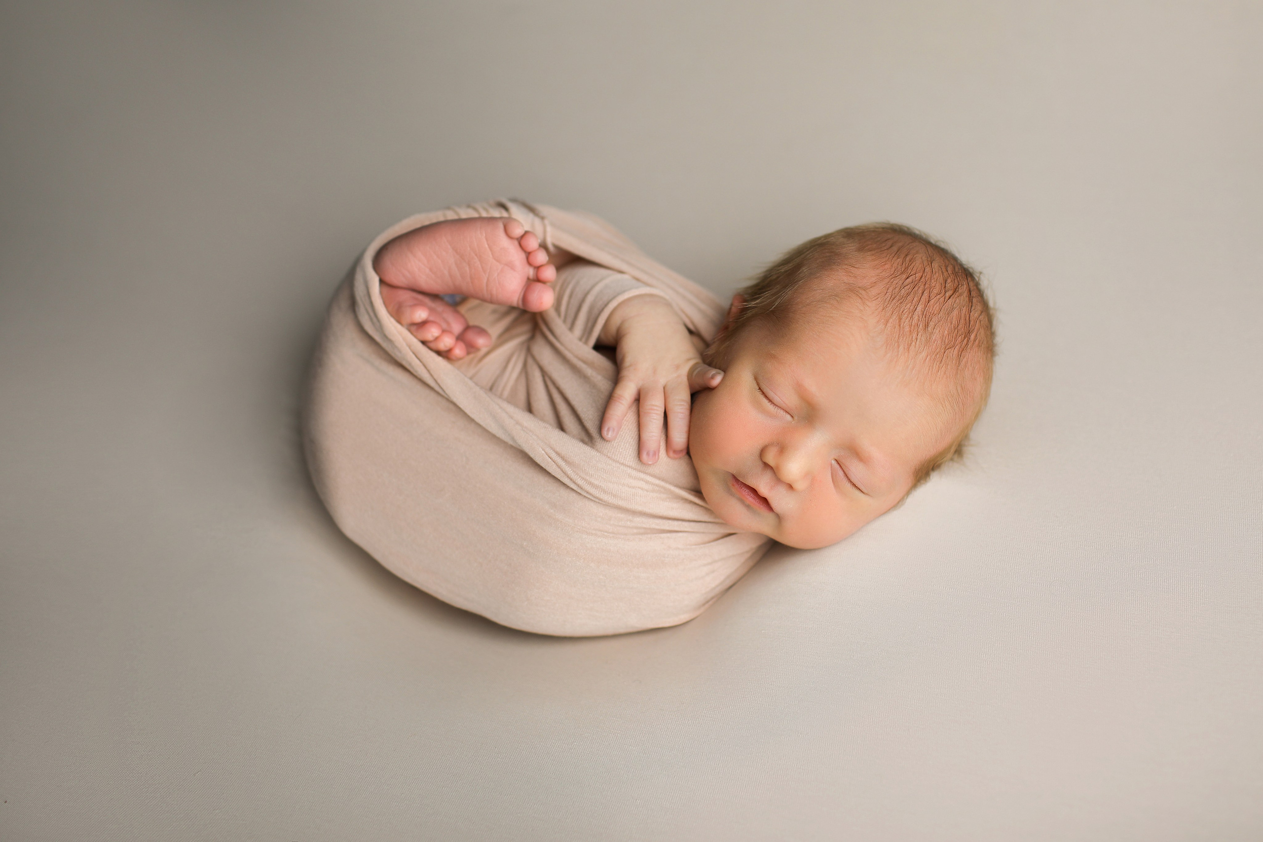 Фотосессии новорожденных в Екатеринбурге. Ирина Кан Фотограф новорожденных в Екатеринбурге