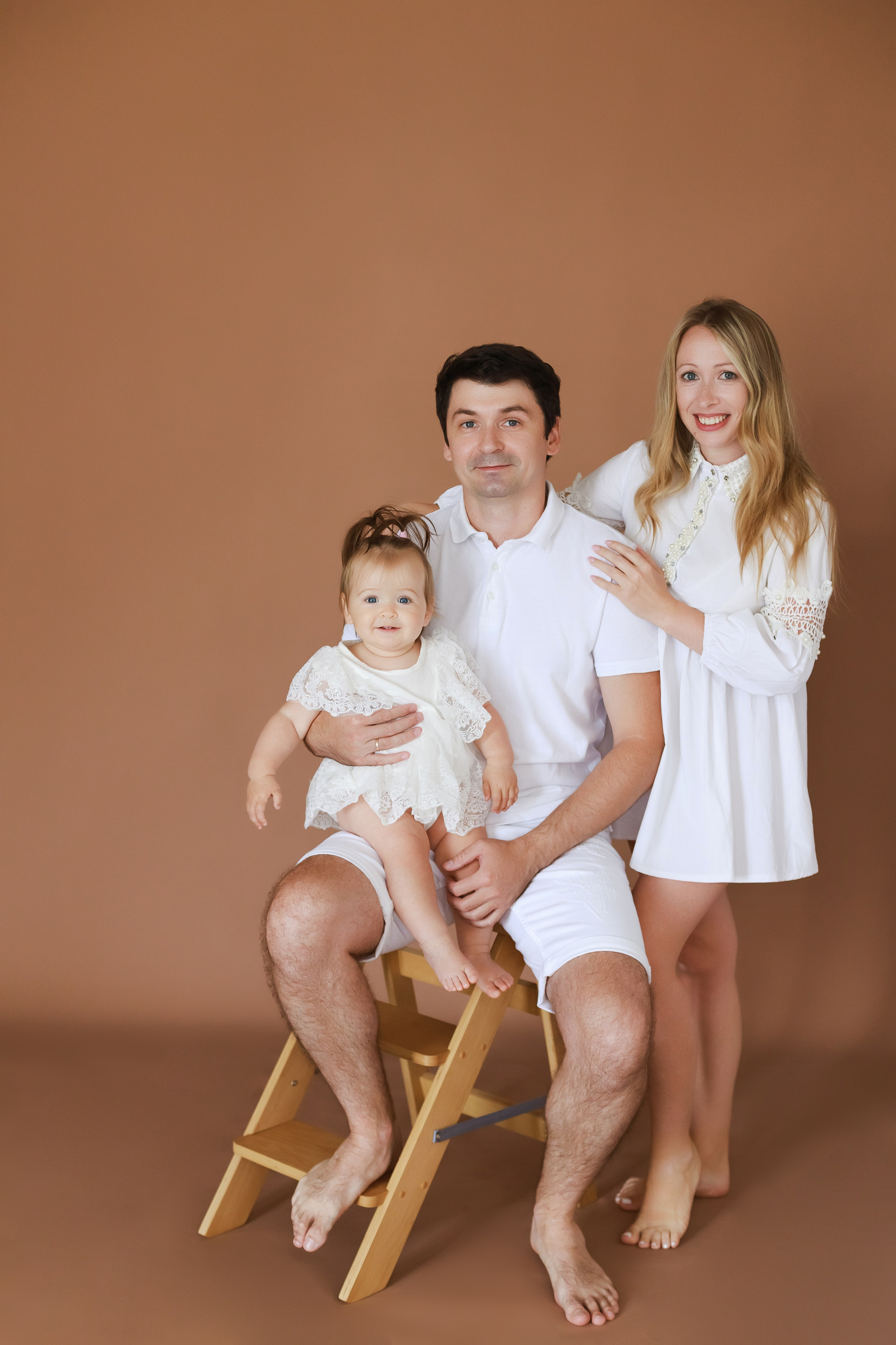 Анюта. Крушение торта. Детский и семейный фотограф в Краснодаре Альбина Морозова