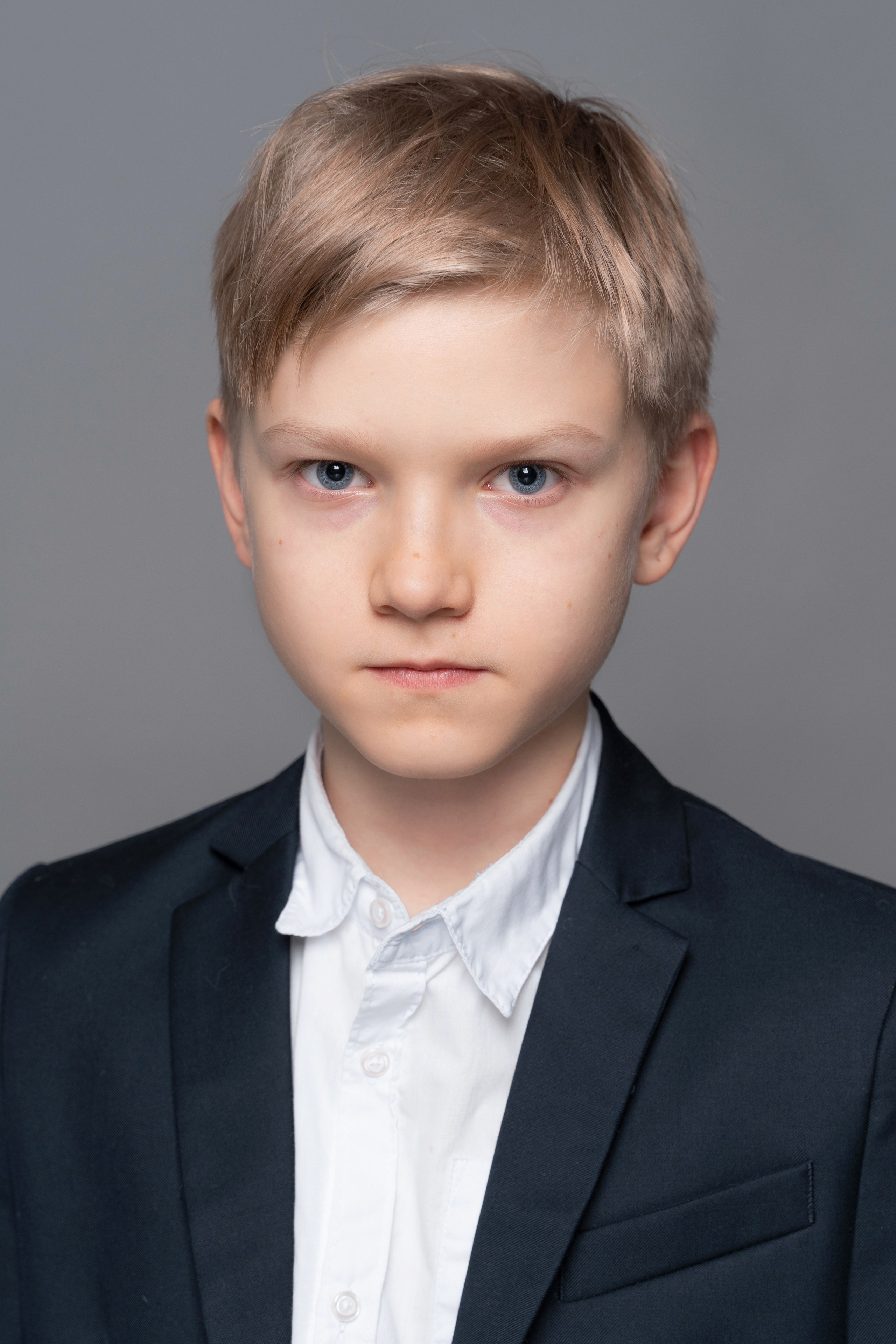 МИРОН. Портретный фотограф. Актёрское портфолио