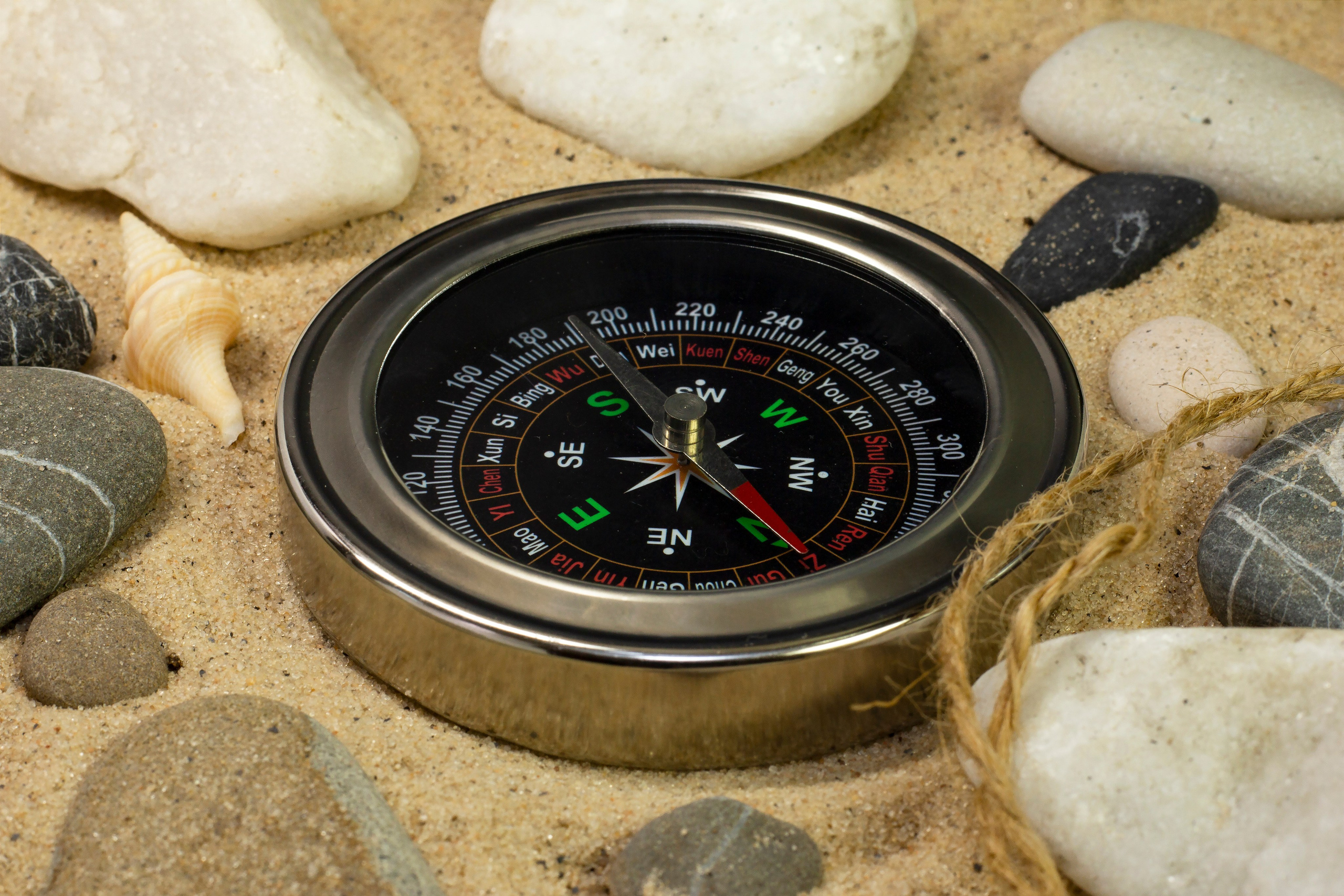 Предметная фотография оптических приборов и оружия. Предметный фотограф в Москве и Московской области