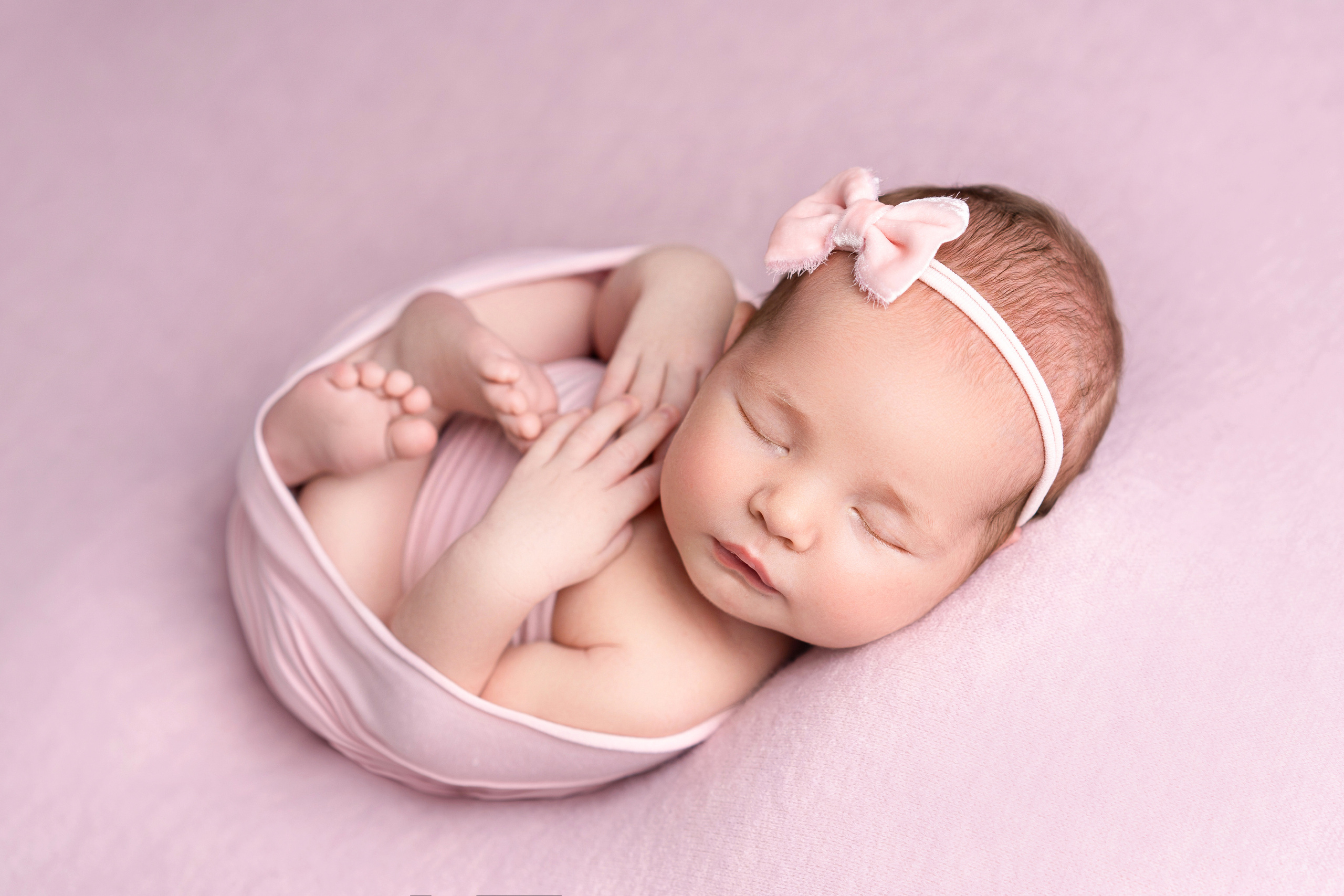 розовый бантик