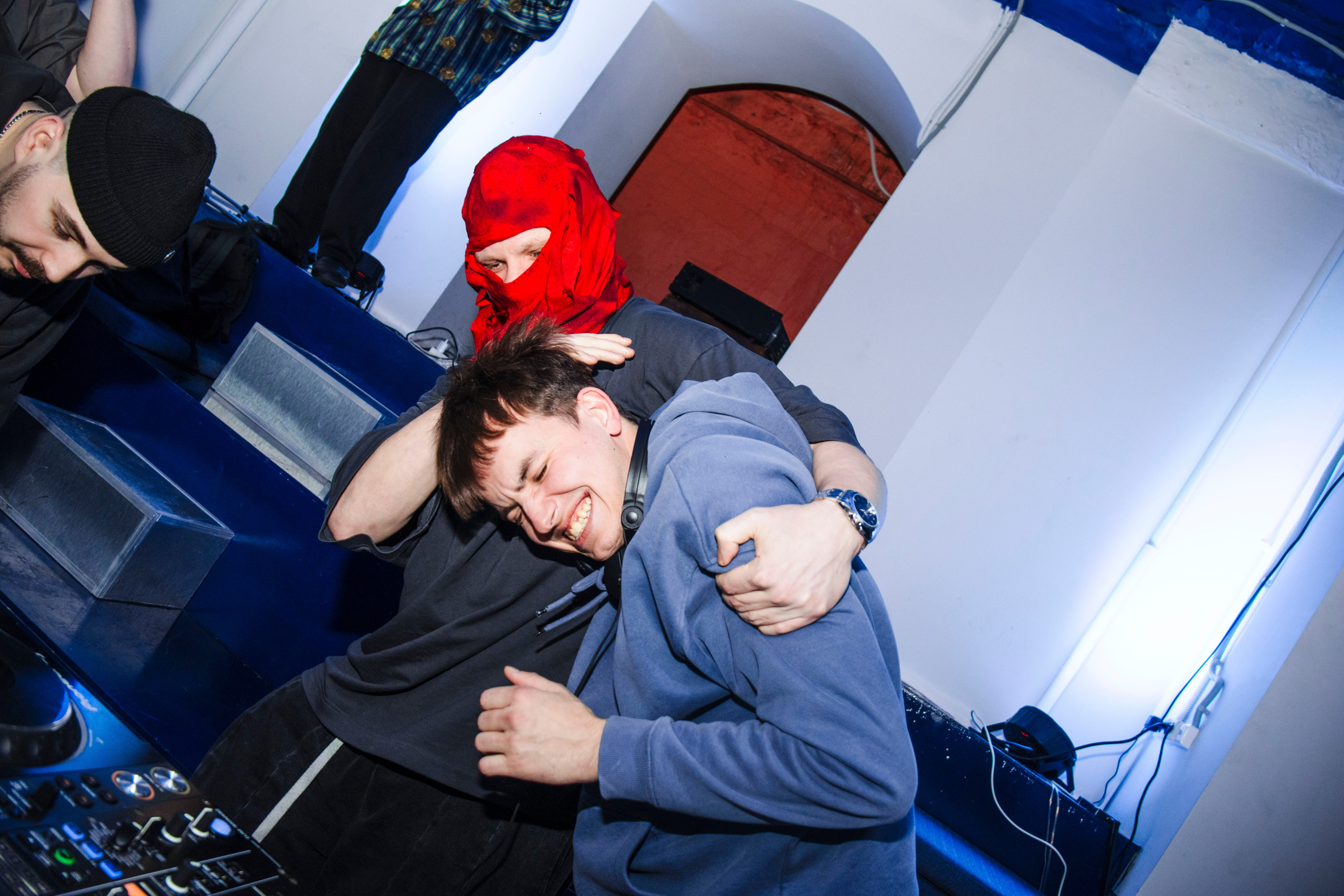 РОДНЯ. Electro_agent