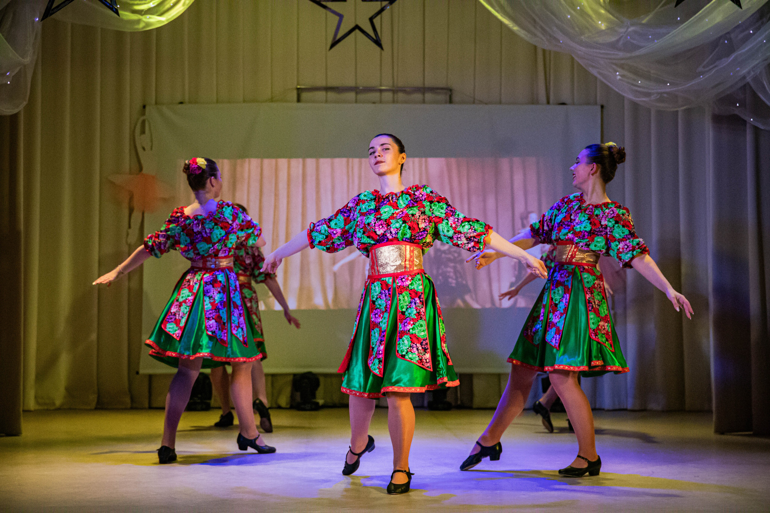 «Конфетти» Юбилейный концерт «Твори Добро». Фотограф Дарья Маташкова