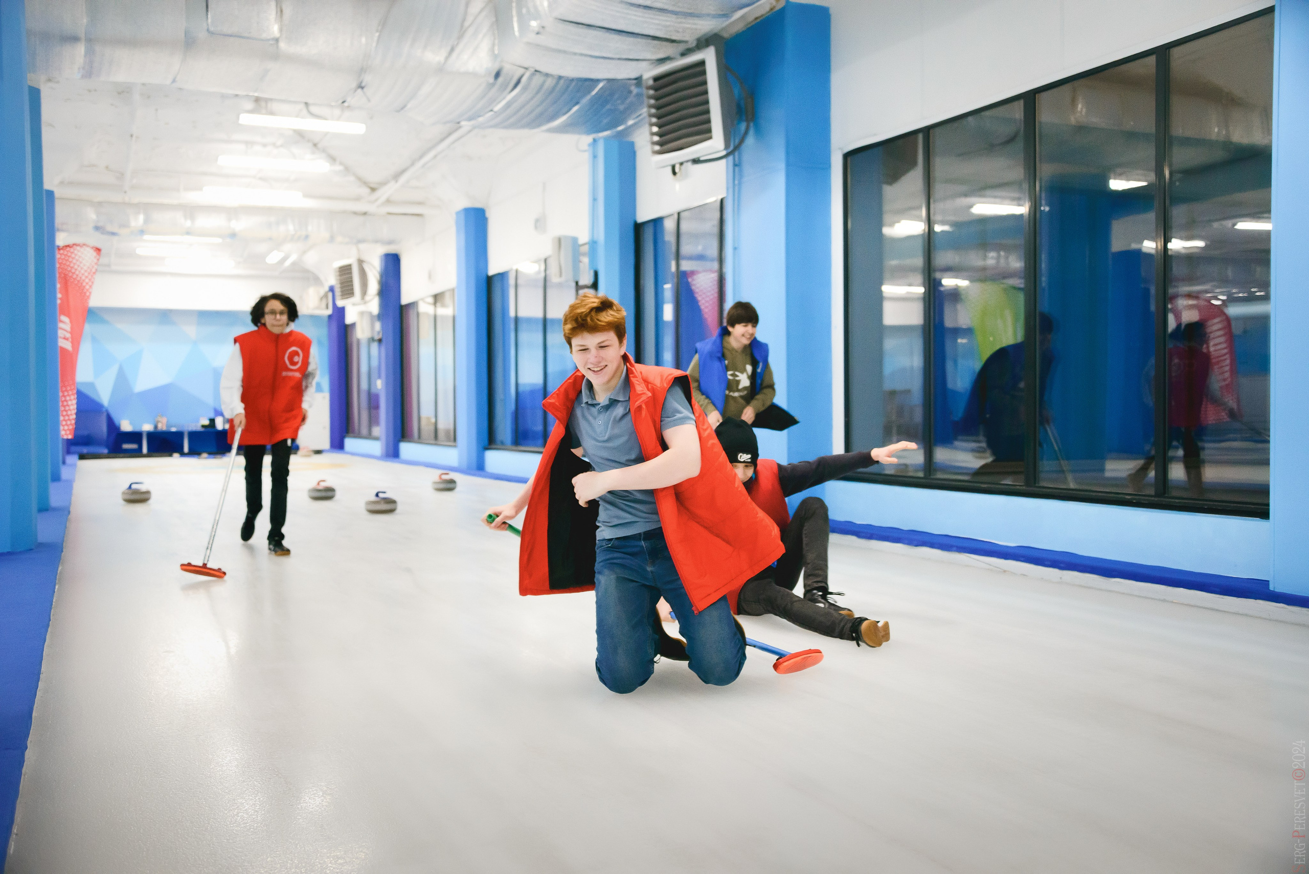Кёрлинг, детский день рождения, Московский кёрлинг клуб. Ваш фотограф на праздник в Москве, Раменском, Жуковском, Люберцах