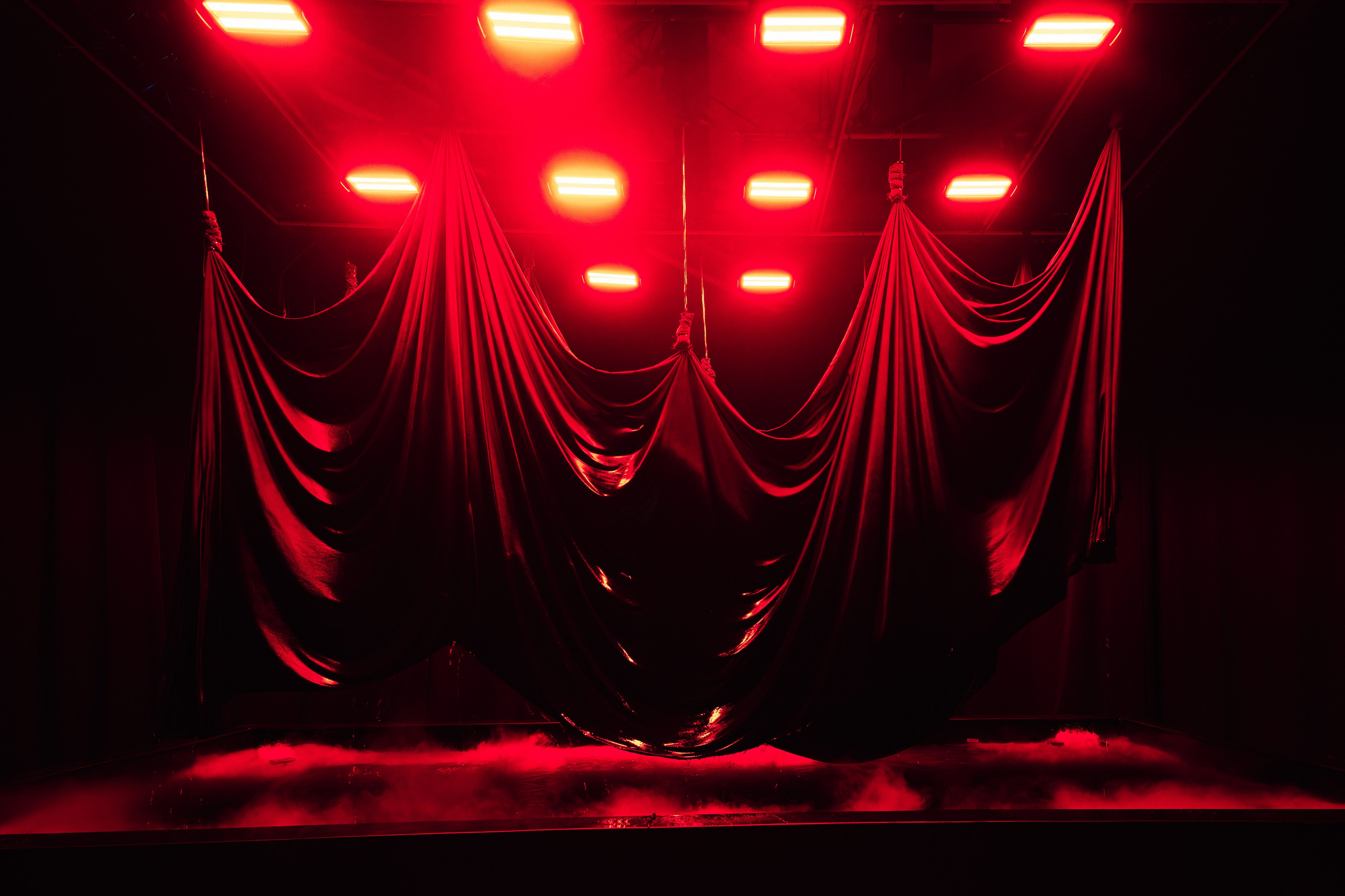 INTERVALS.EXHIBITION. @tomrus: Рустам Шагиморданов — фотограф