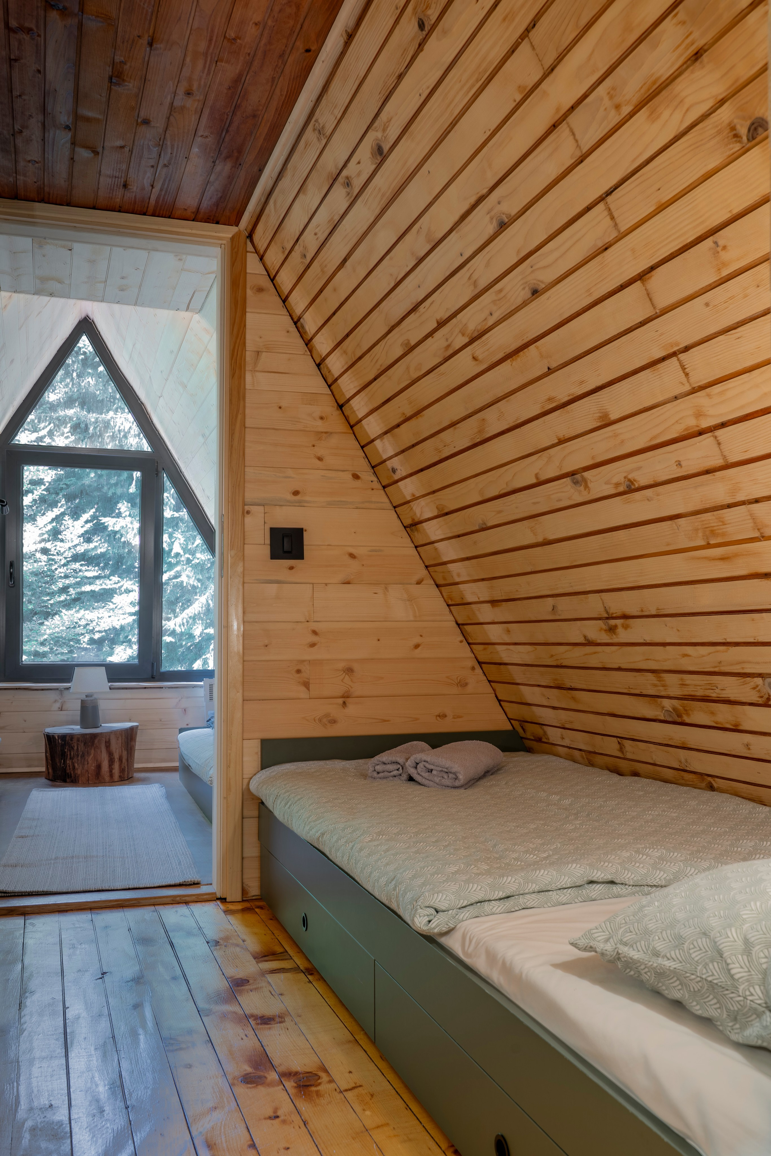 Viktorija Chalet. Photographer Liana Sudets Serbia Kopaonik Brzece Brus