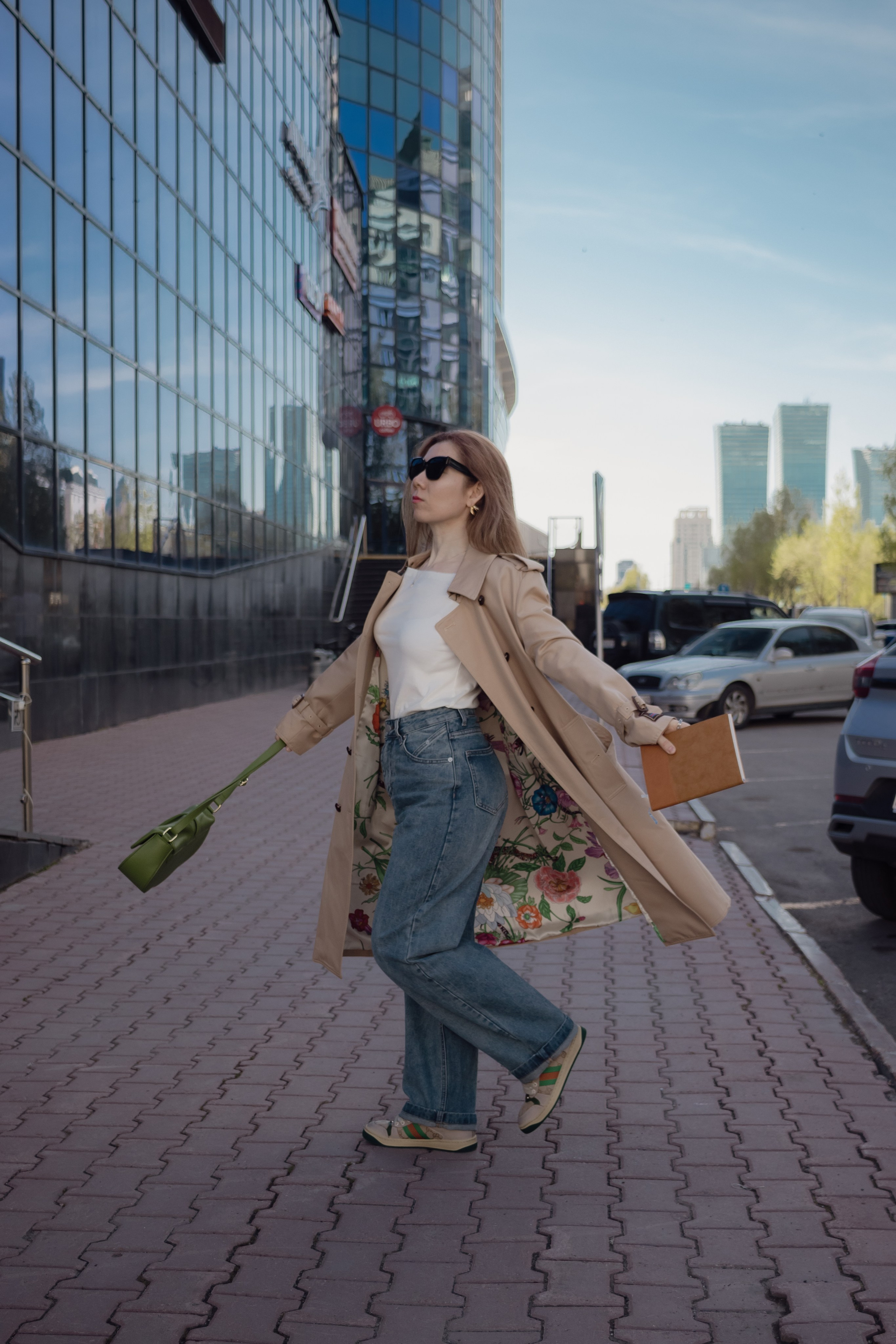 Фотопрогулка. Фотограф в Астане, индивидуальная, семейная, домашняя фотосессия