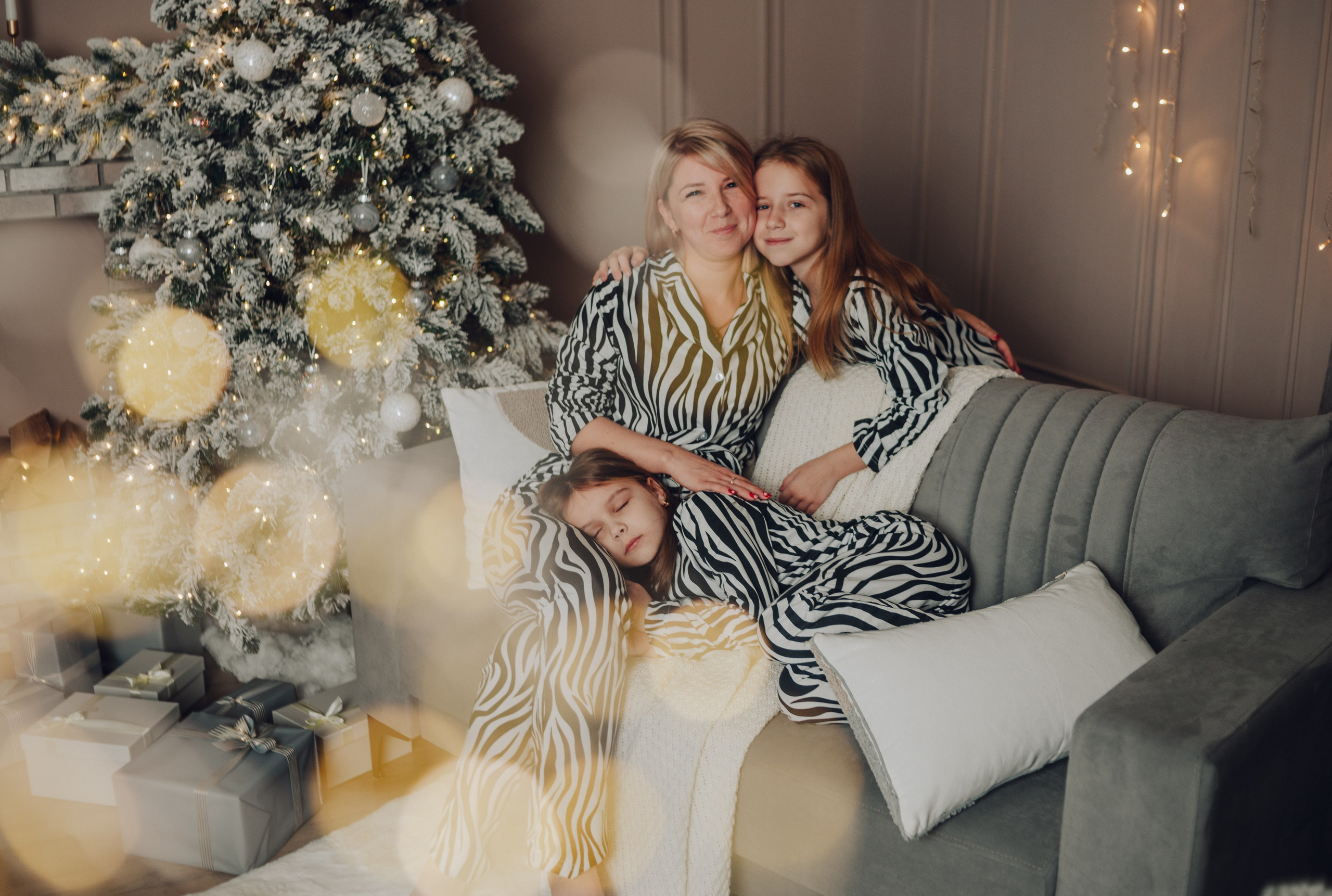 Оля и ее доченьки. Фотограф Брянск