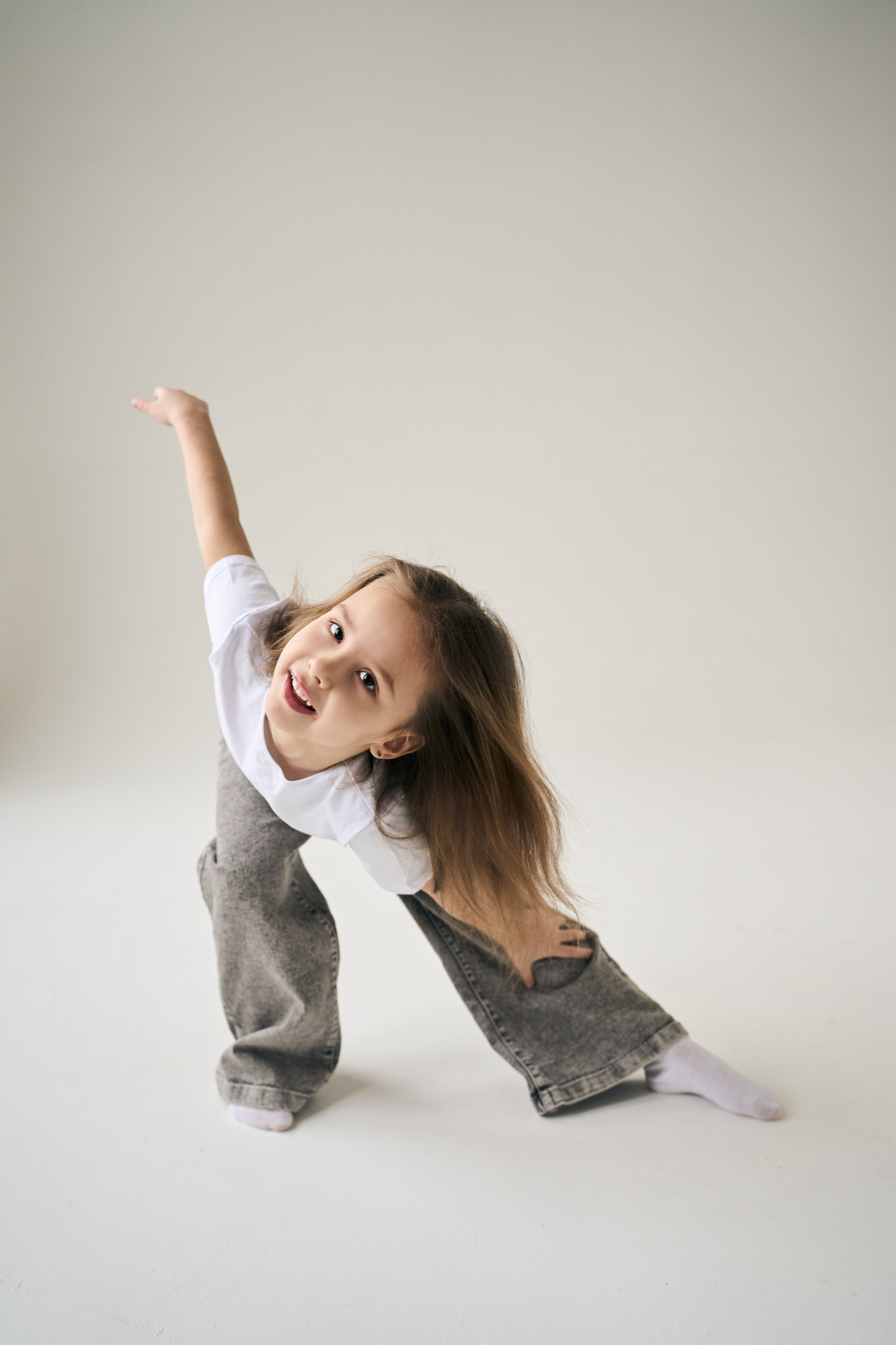 Съемка на циклораме с естественным освещением. Портретный и репортажный фотограф Вадим Эпов