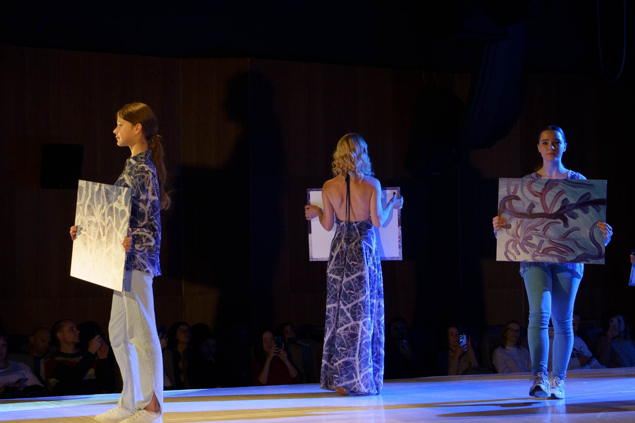 Дефиле. Фотограф/ видеограф Катя Ильина Калуга