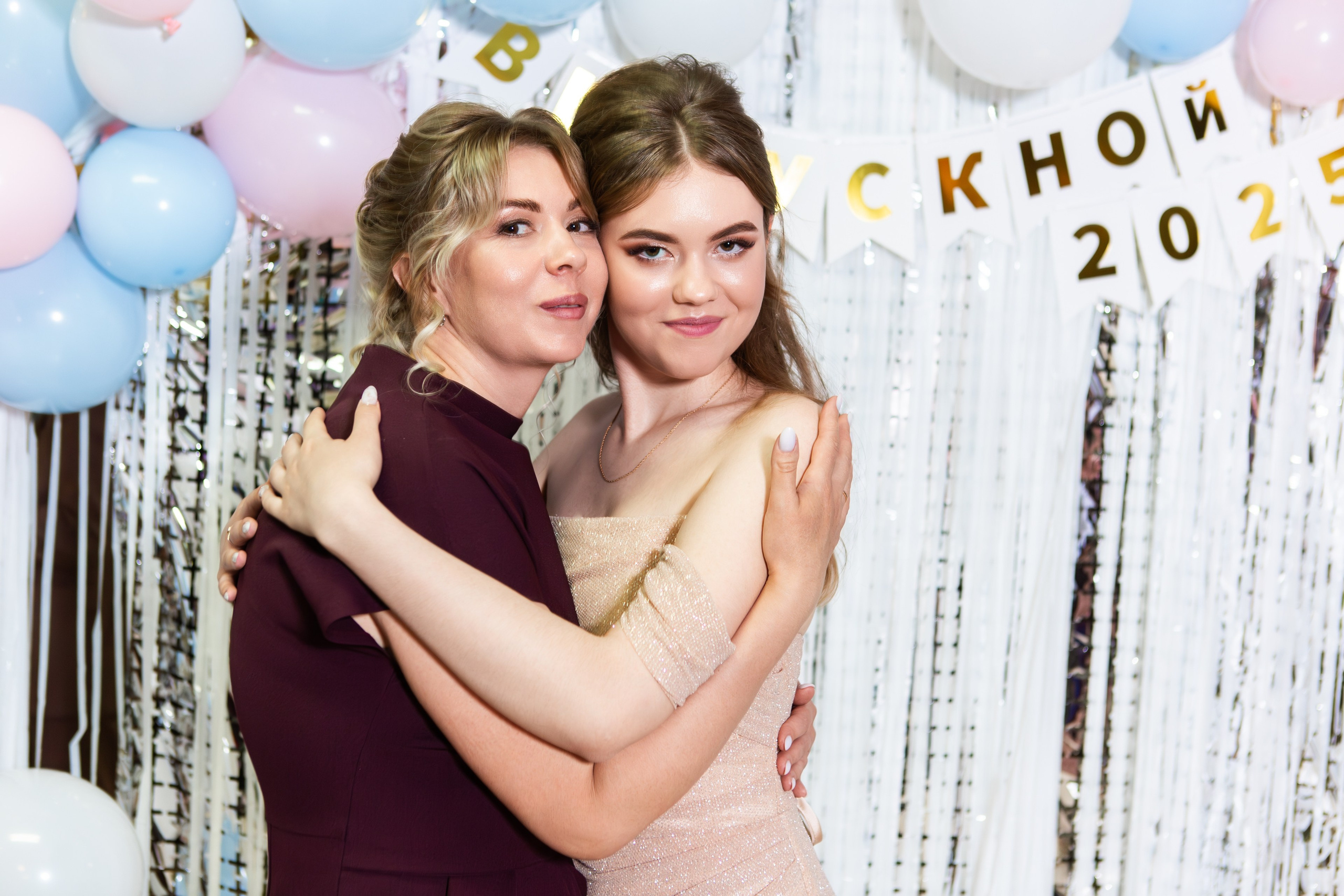 ФОТОСЕССИЯ С РОДИТЕЛЯМИ ВЫПУСКНОЙ 2025 9 ШКОЛА Г.МЦЕНСК. Профессиональный фотограф в Мценске и Орловской области