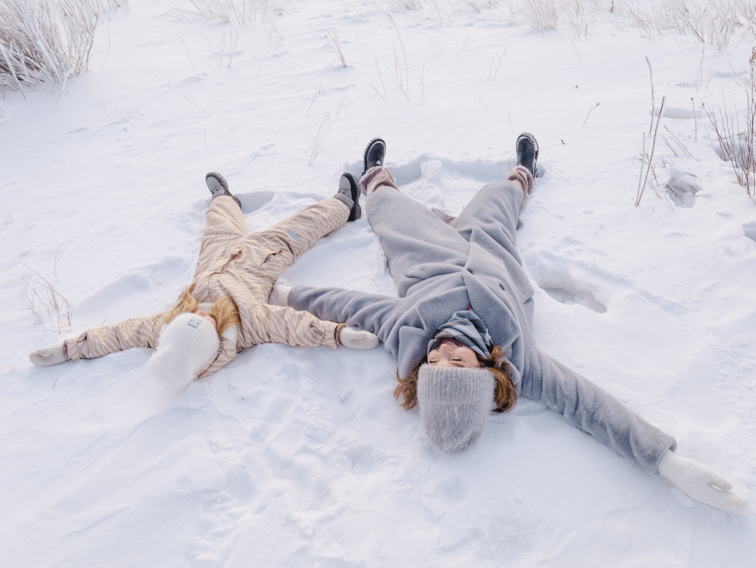 Лена и Лиза. Фотосессия в Академгородке. Красноярск. Фотограф Ирина Колесникова