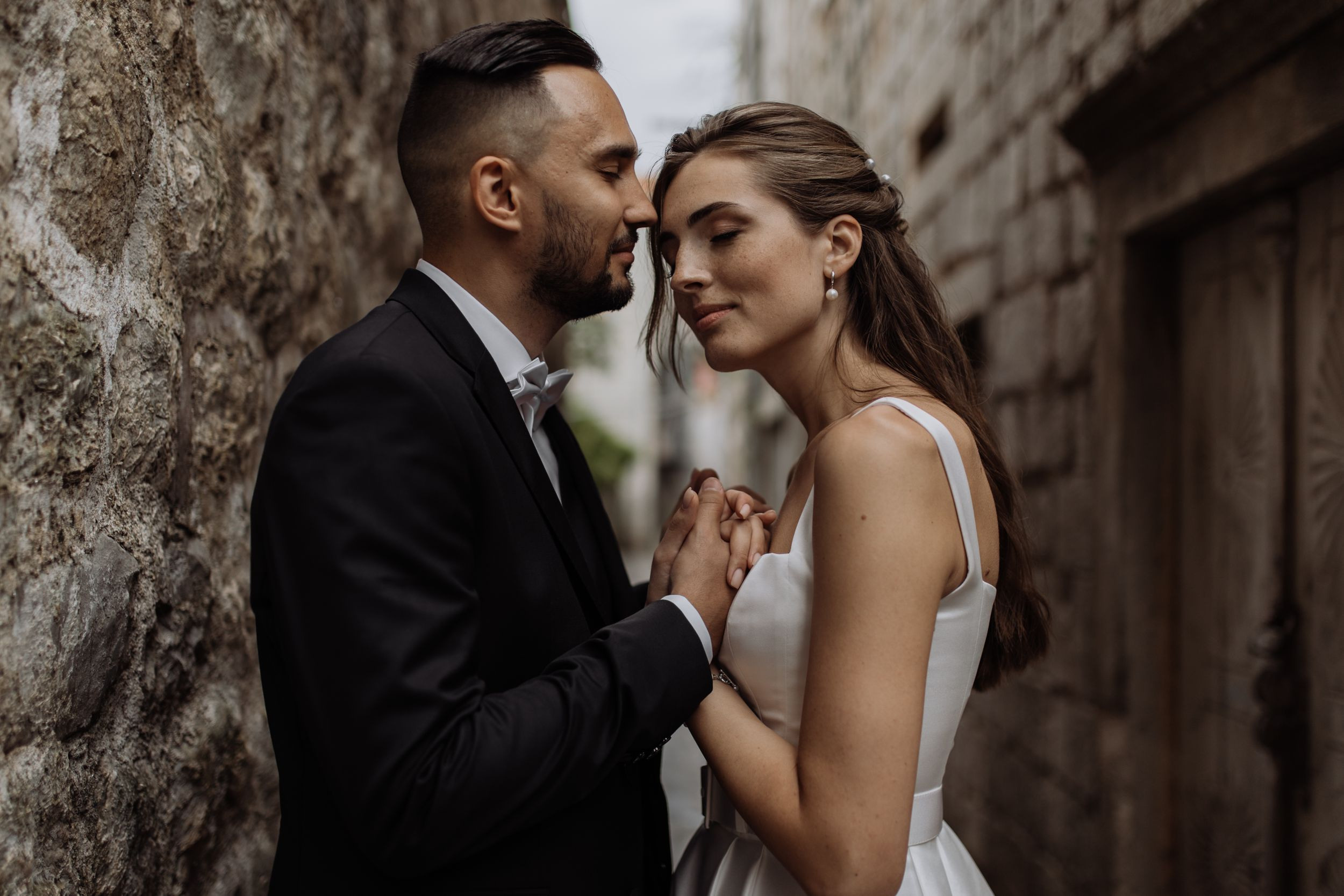 Anna — Gregory. Elopement Wedding Photographer