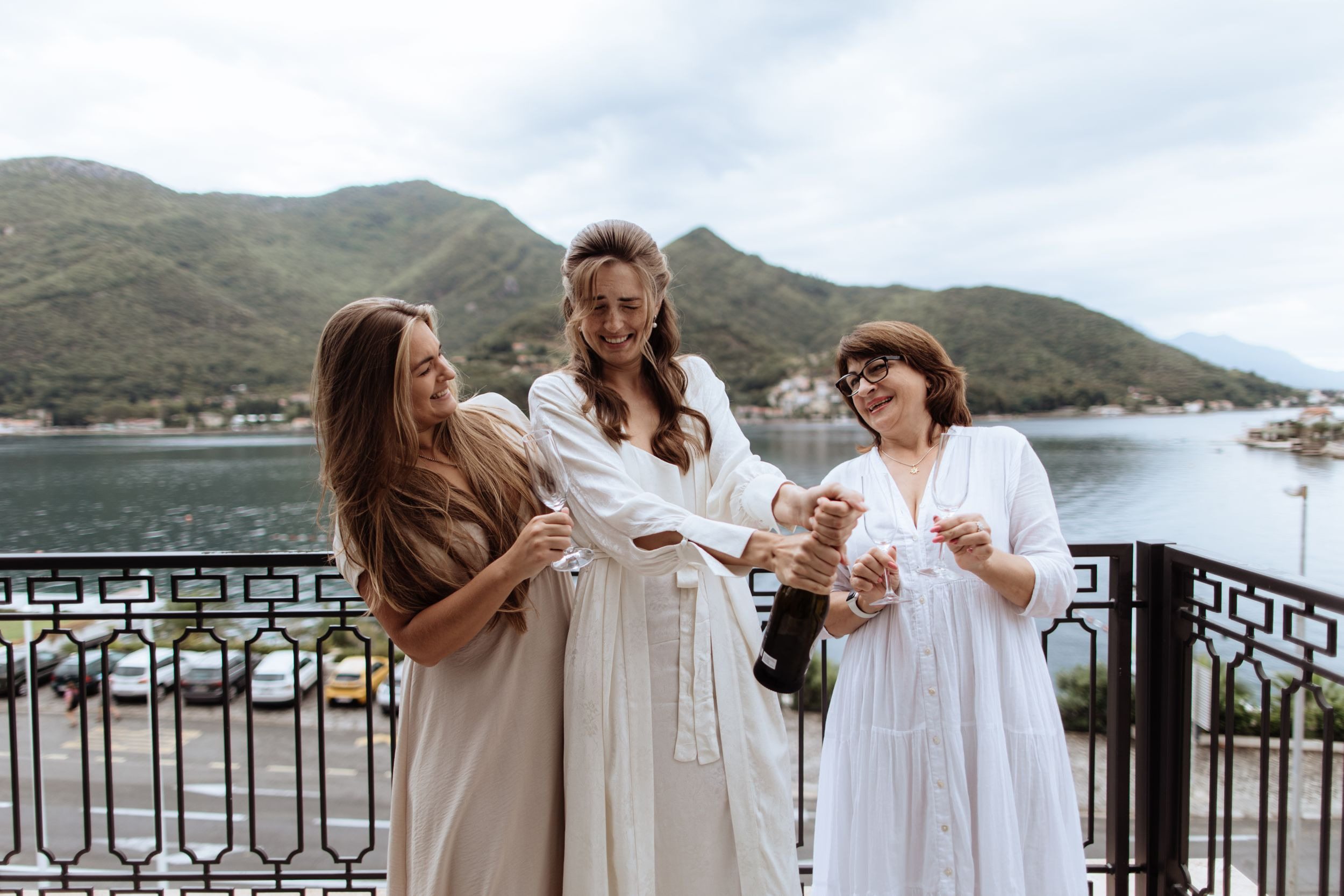 Anna — Gregory. Elopement Wedding Photographer