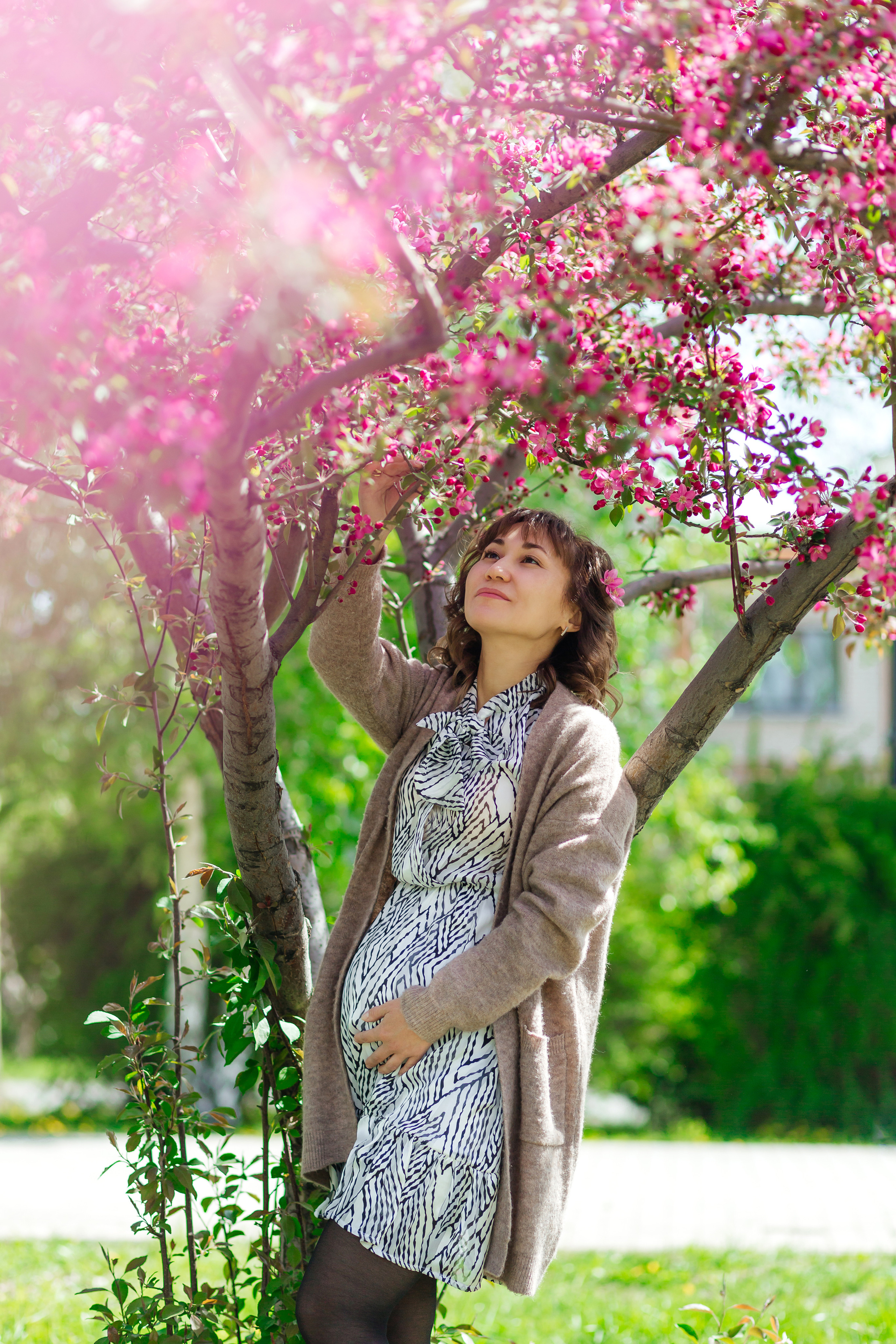 Фотосессия цветения и беременности Айнарочки. Женский фотограф в Оренбурге Ирина Заводчикова