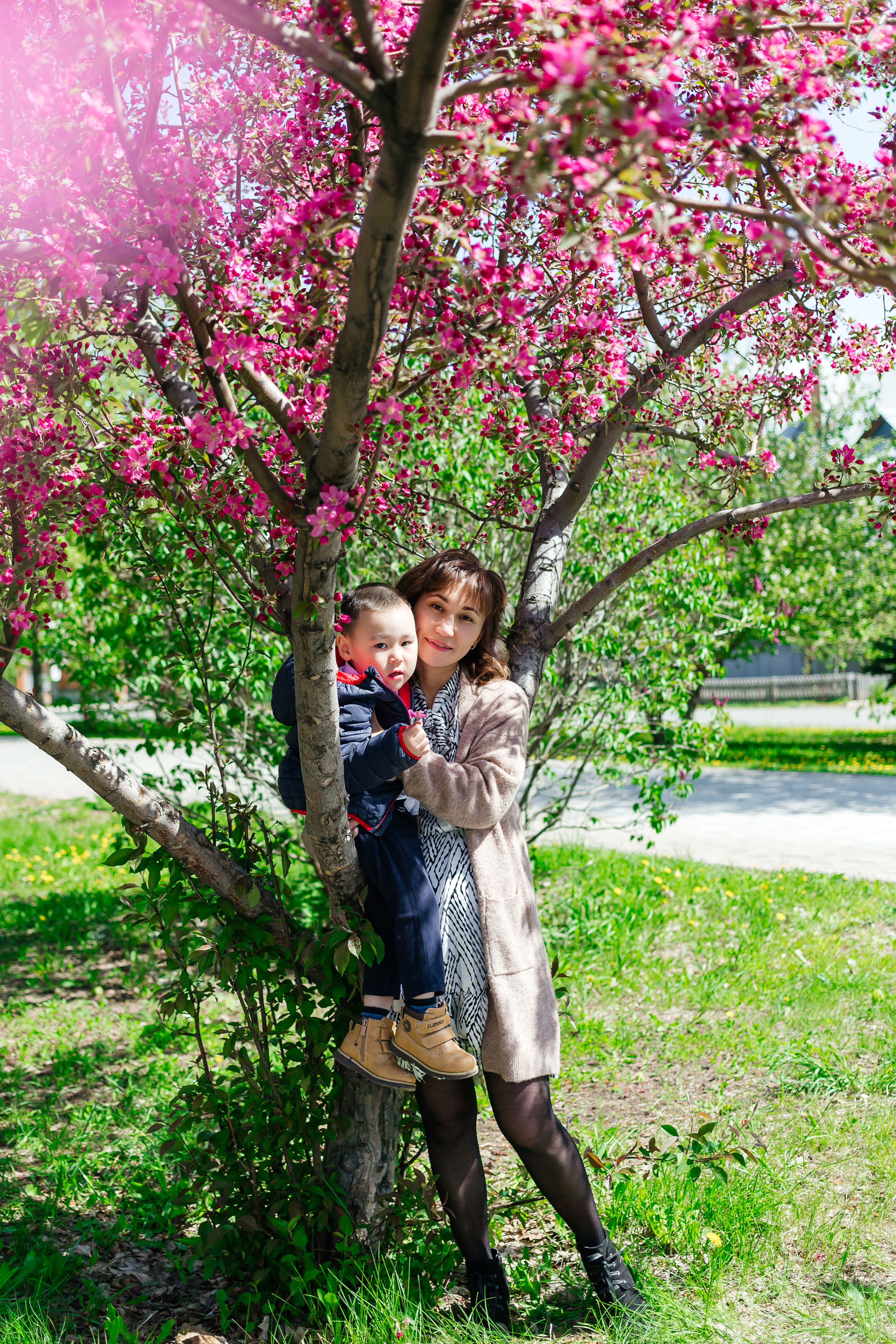 Фотосессия цветения и беременности Айнарочки. Женский фотограф в Оренбурге Ирина Заводчикова
