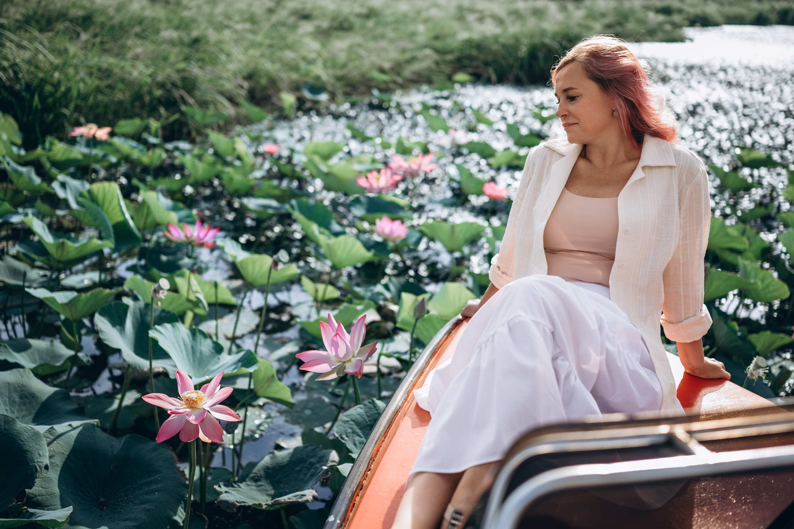 Лада и лотосы. Фотограф Горбенко Анна