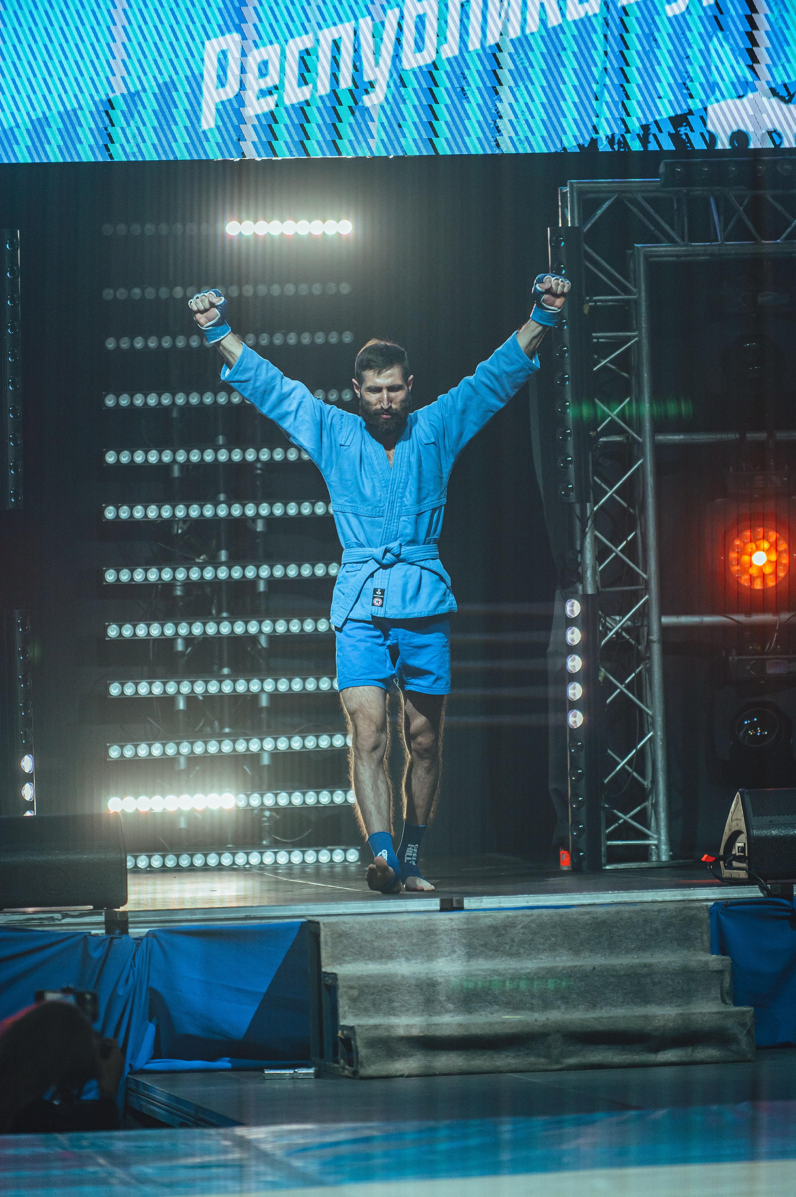 Бой БЛОГЕРА Стаса Сухорукова «ФСК». Свадебная и концептуальная фотография в городе Улан-Удэ