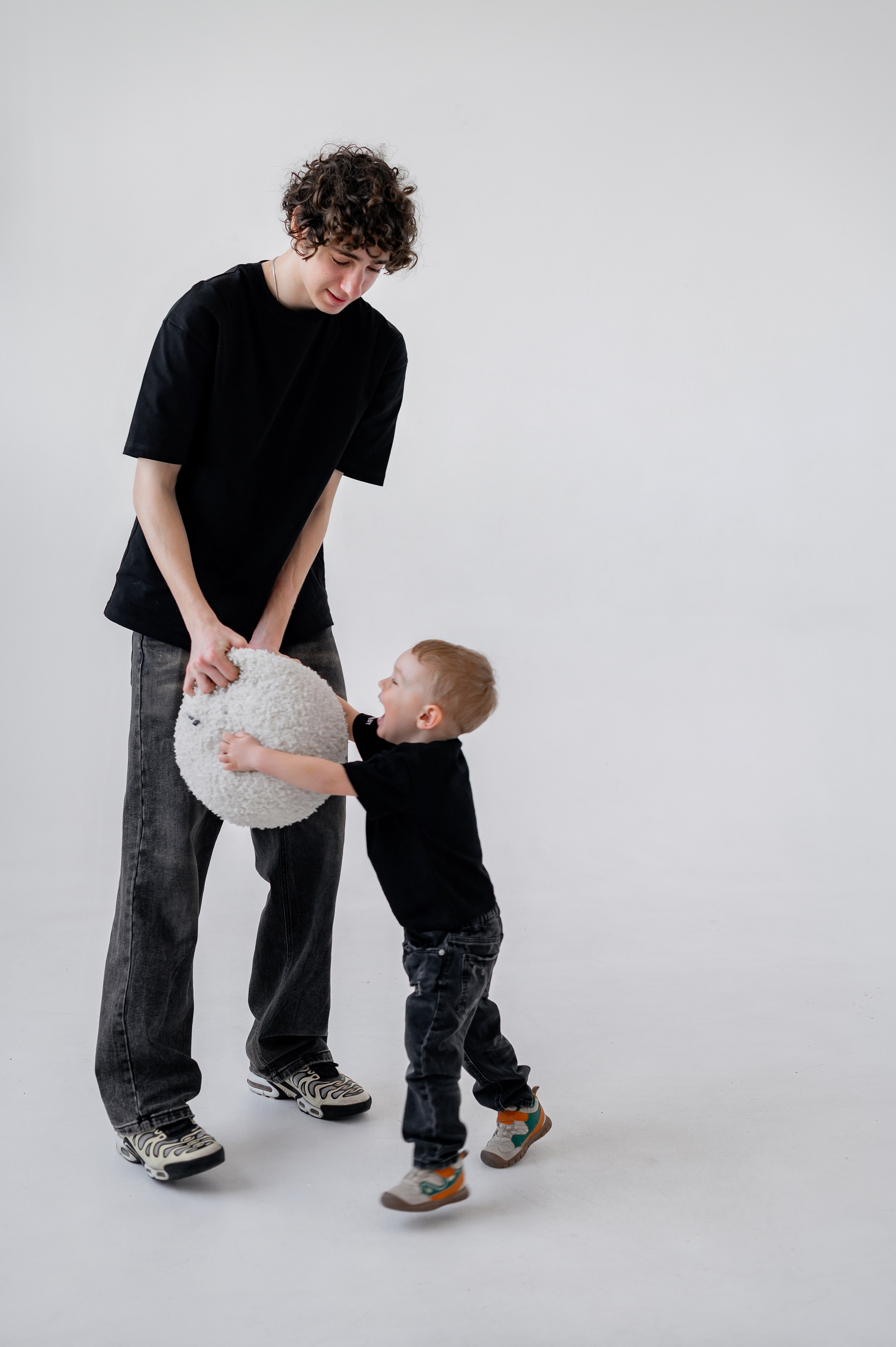 Саша Маша Гриша и Максим. Фотограф Татьяна Иванчикова