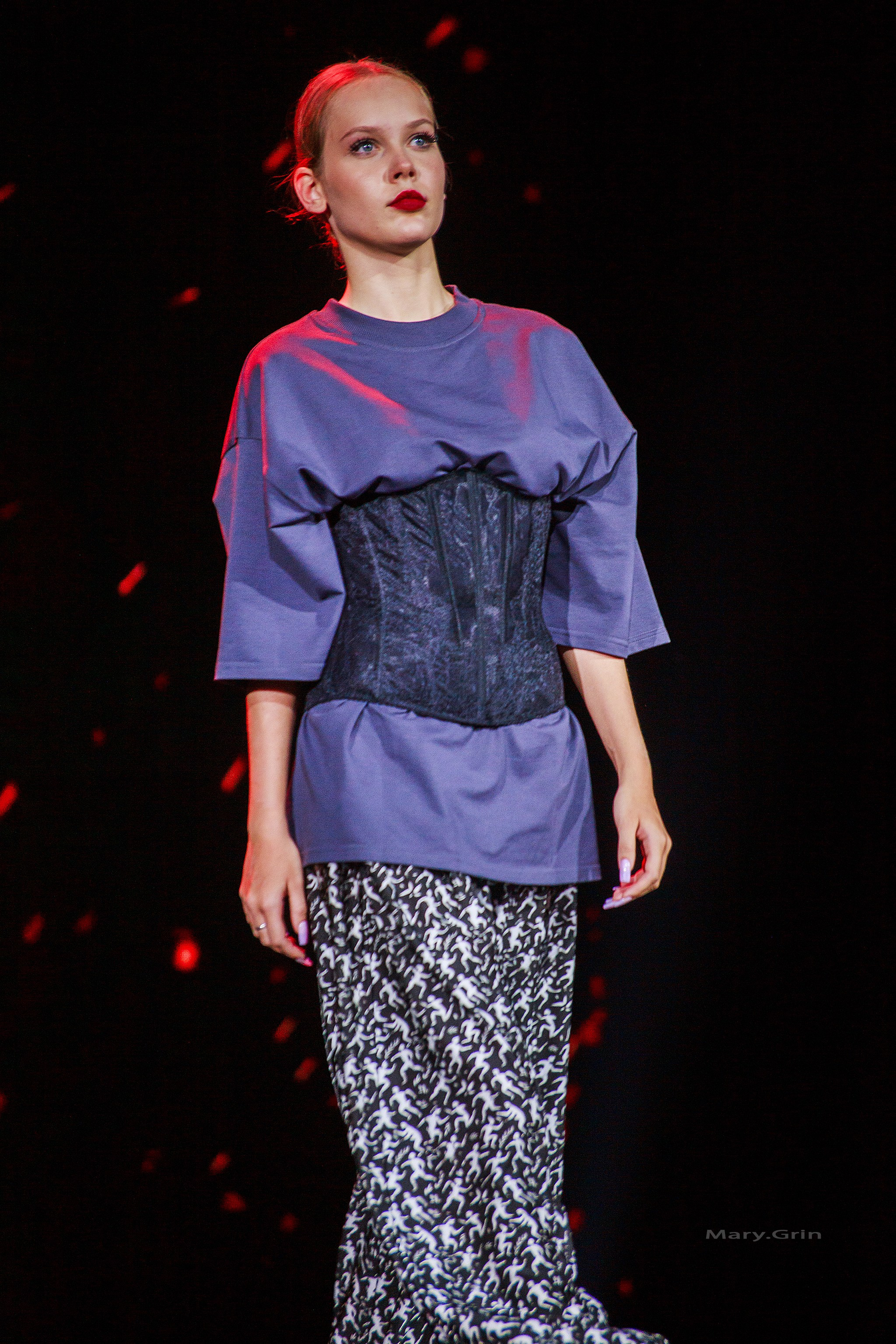 Подиумный спектакль «стиль Надежды» 2025. Детский и семейный фотограф, фотограф мероприятий Нижний Новгород